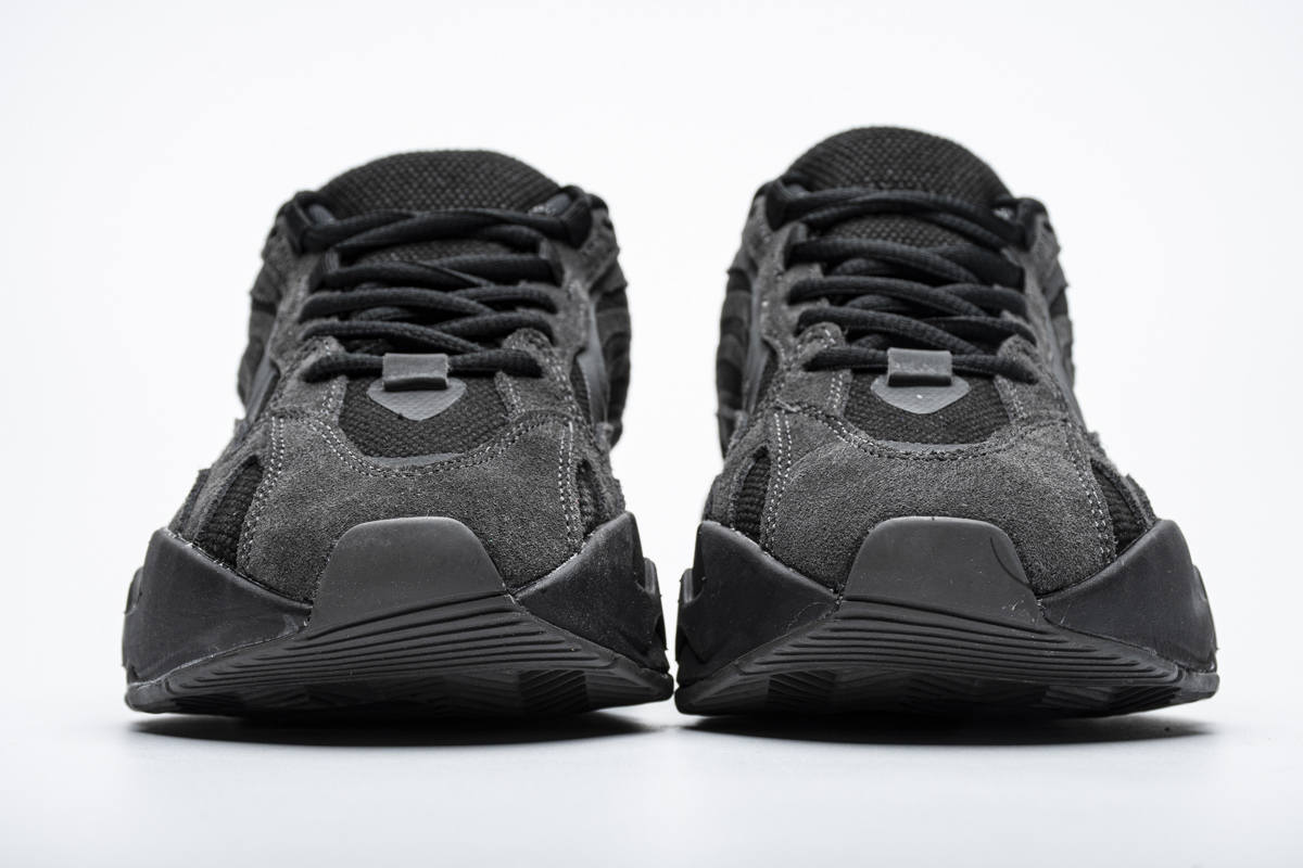 Yeezy Boost 700 V2 ��Vanta�� FU6684