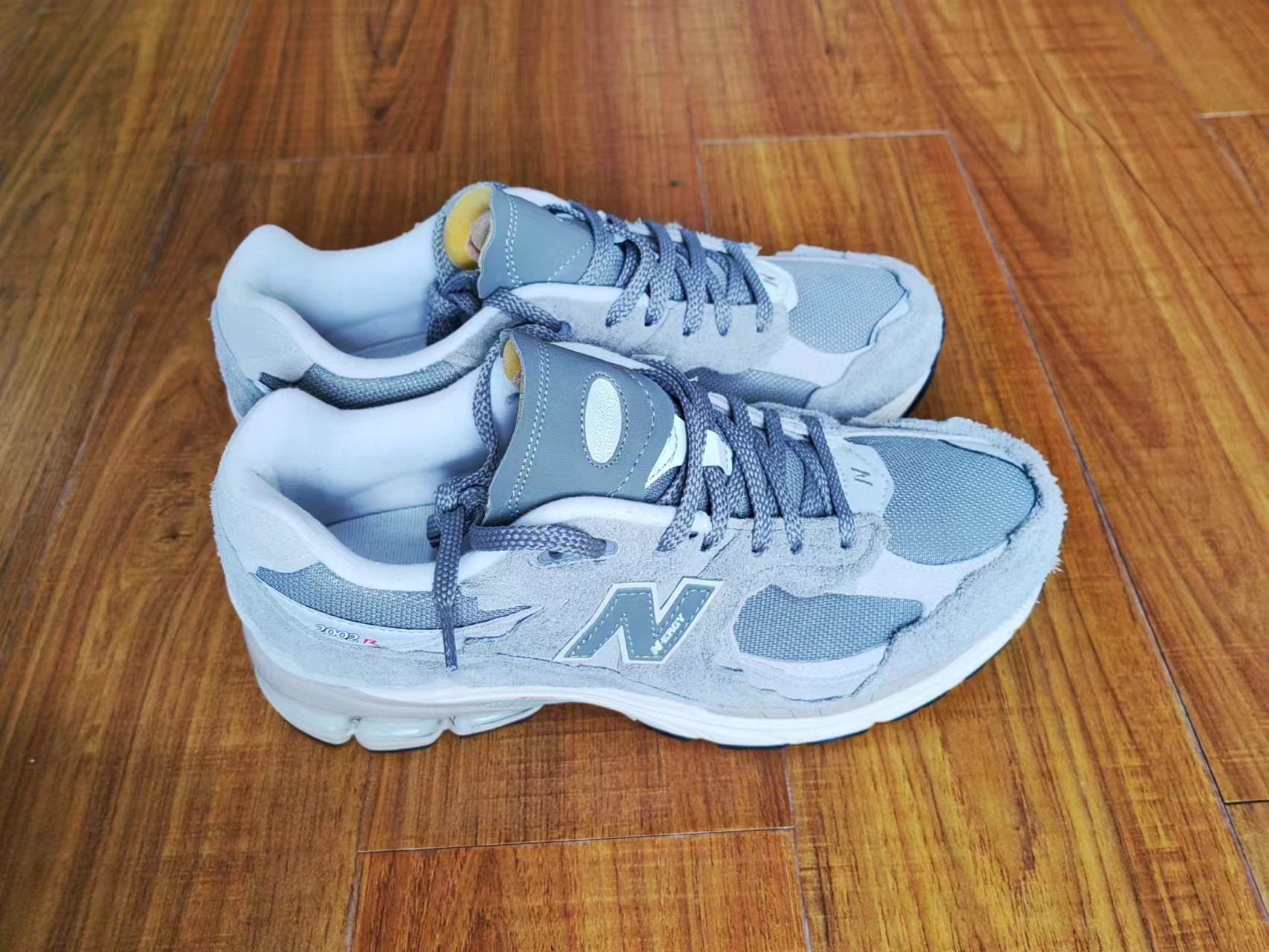 New Balance 2002R Protection Pack Light Blue Gray M2002RDM