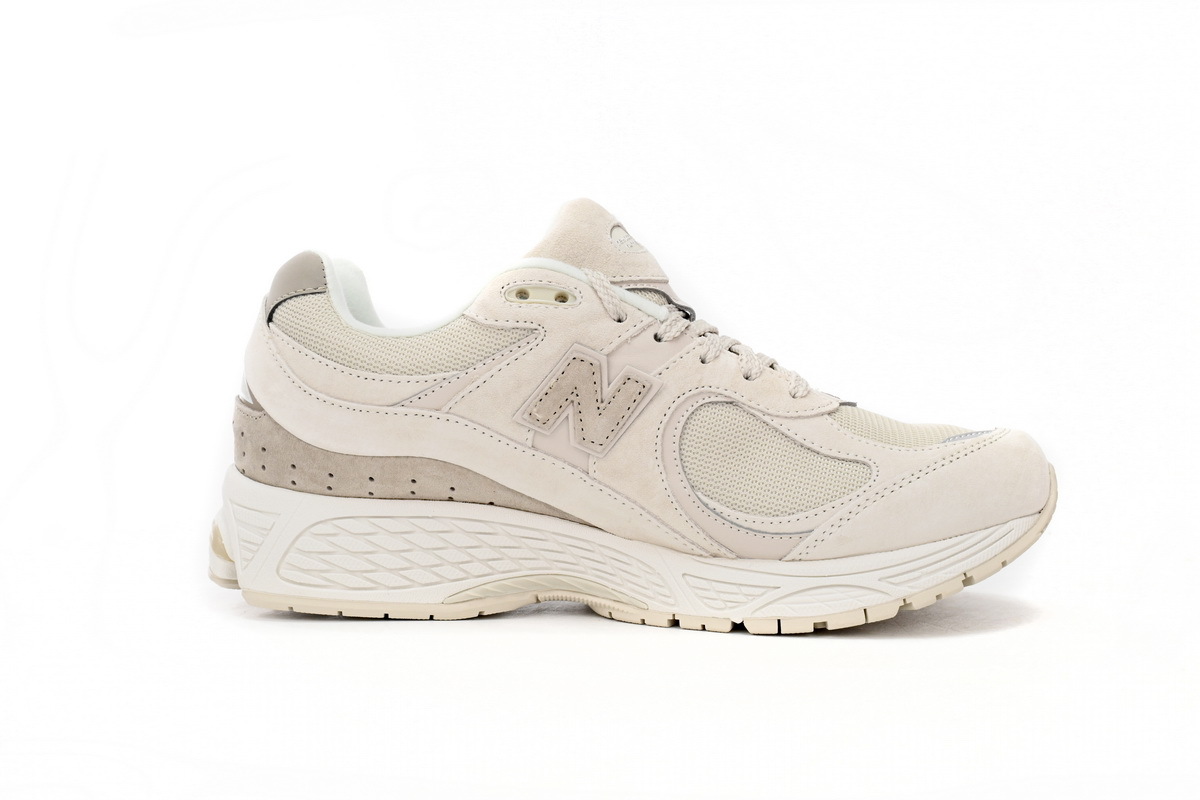 New Balance 2002R Light Dark Tan M2002RJN