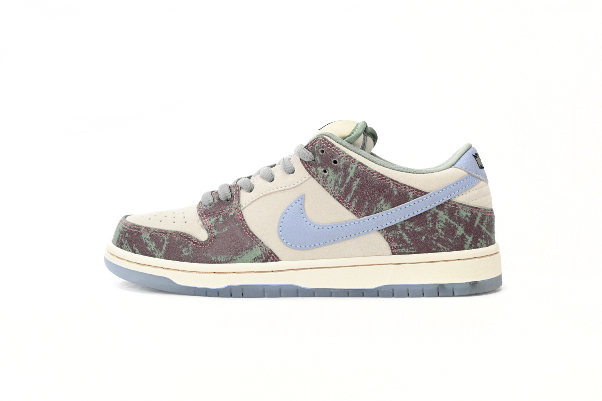 Nike SB Dunk Low Crenshaw Skate Club FN4193-100