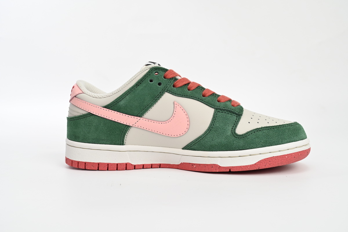 Nike Dunk Low SE All Petals United Fir Green FN8923-061