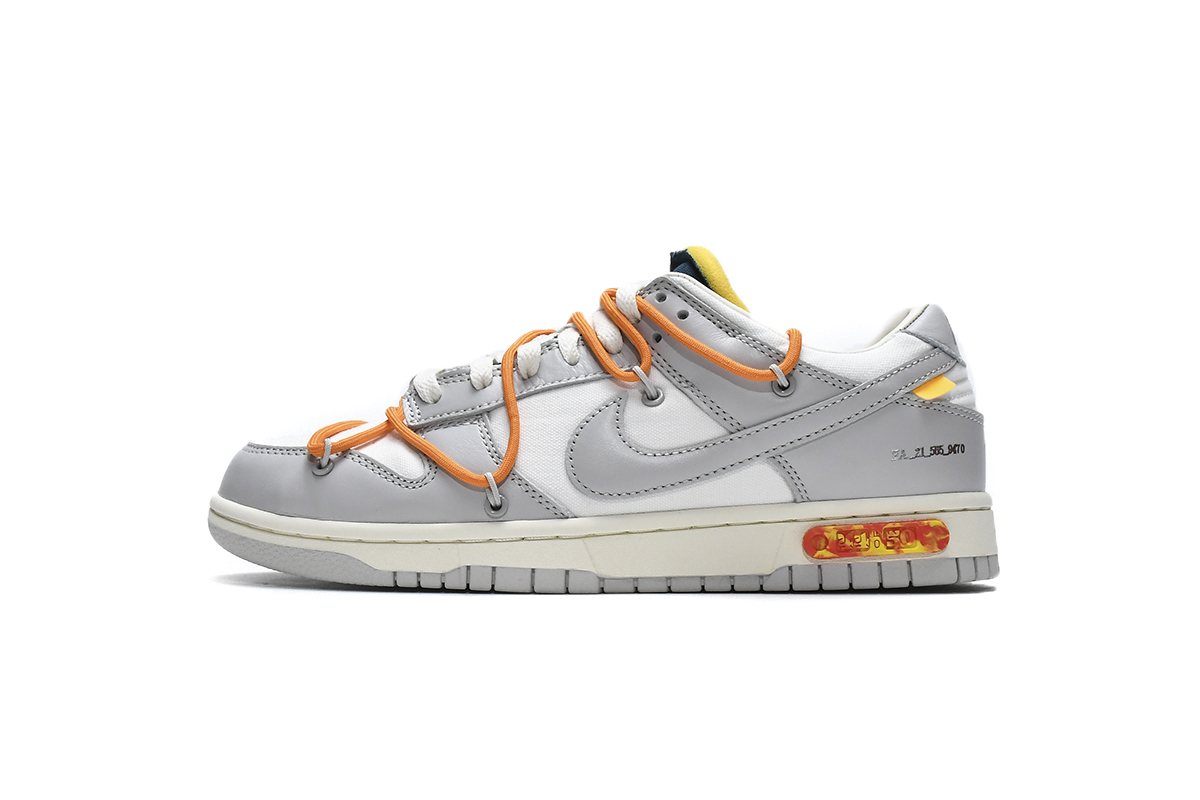OFF WHITE x Nike Dunk SB Low Lot 44 of 50 DM1602-104
