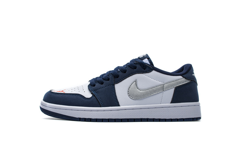 Jordan 1 Low SB Midnight Navy CJ7891-400