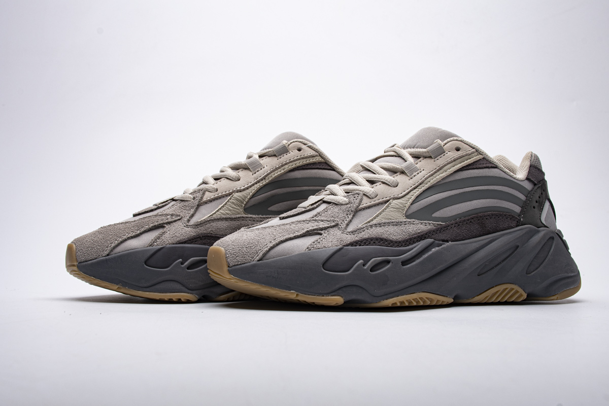 Adidas Yeezy Boost 700 V2 ��Tephra�� FU7914