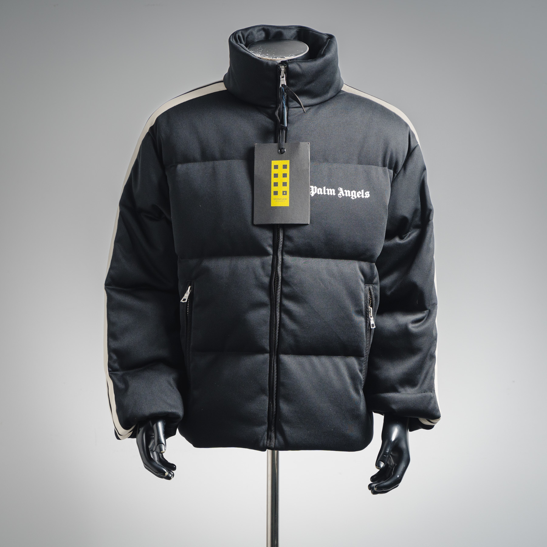 Moncler x Palm Angels Rodman Short Down Jacket Black