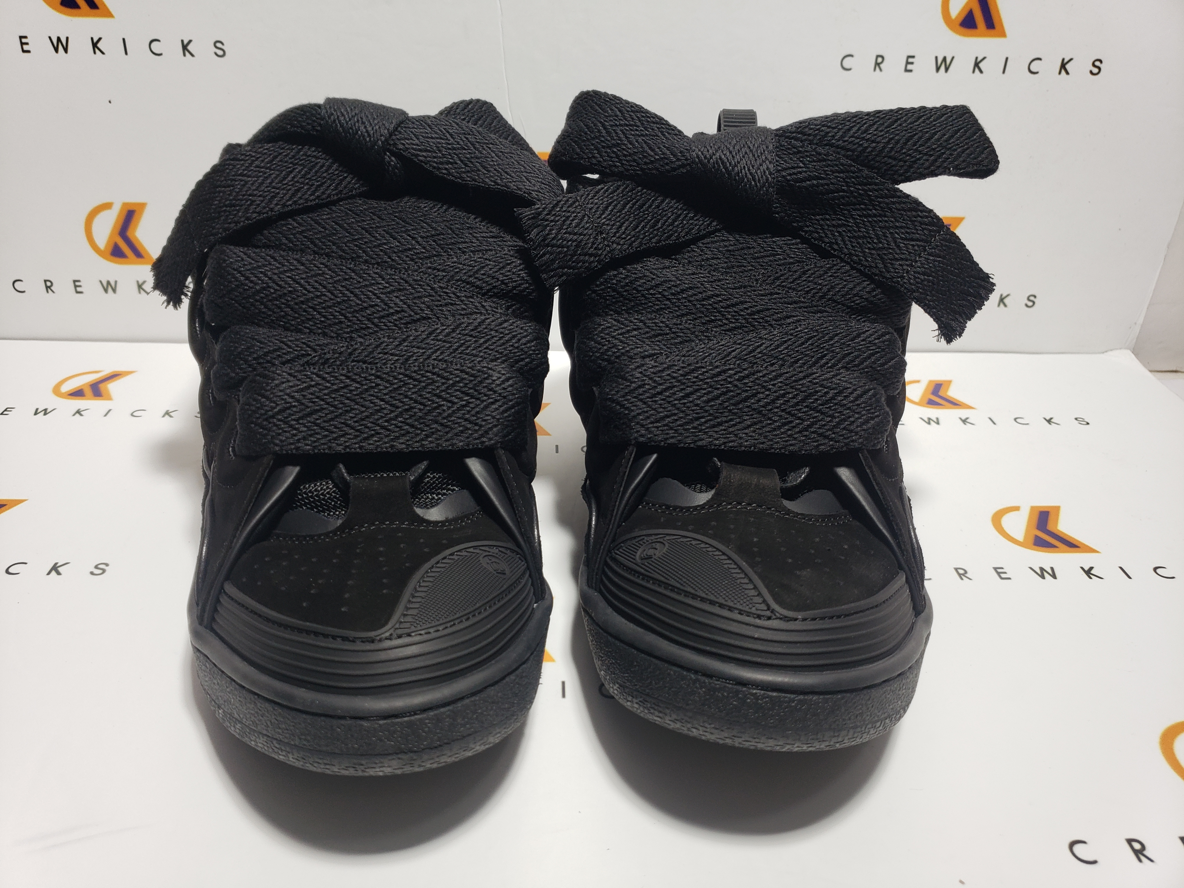 Lanvin Leather Curb Triple Black