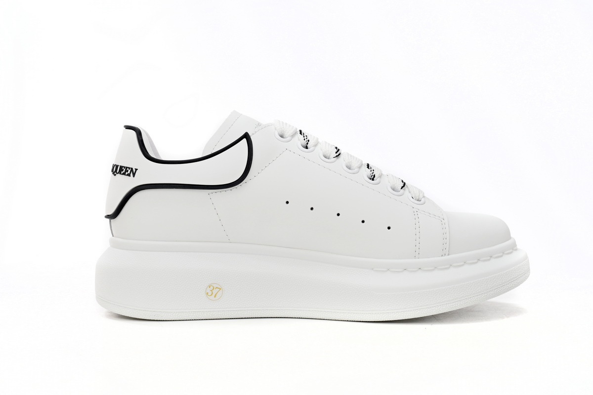 Alexander McQueen Black Line White