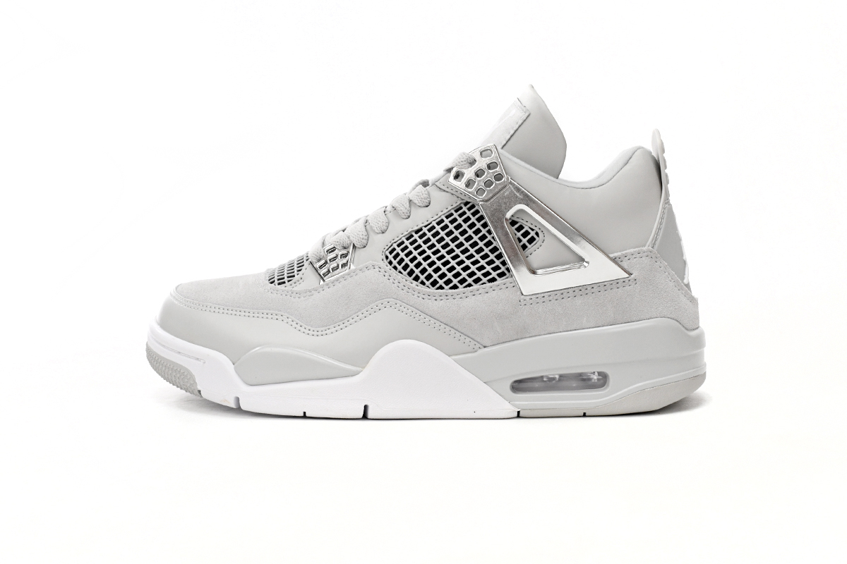 Air Jordan 4 Frozen Moments AQ9129-001