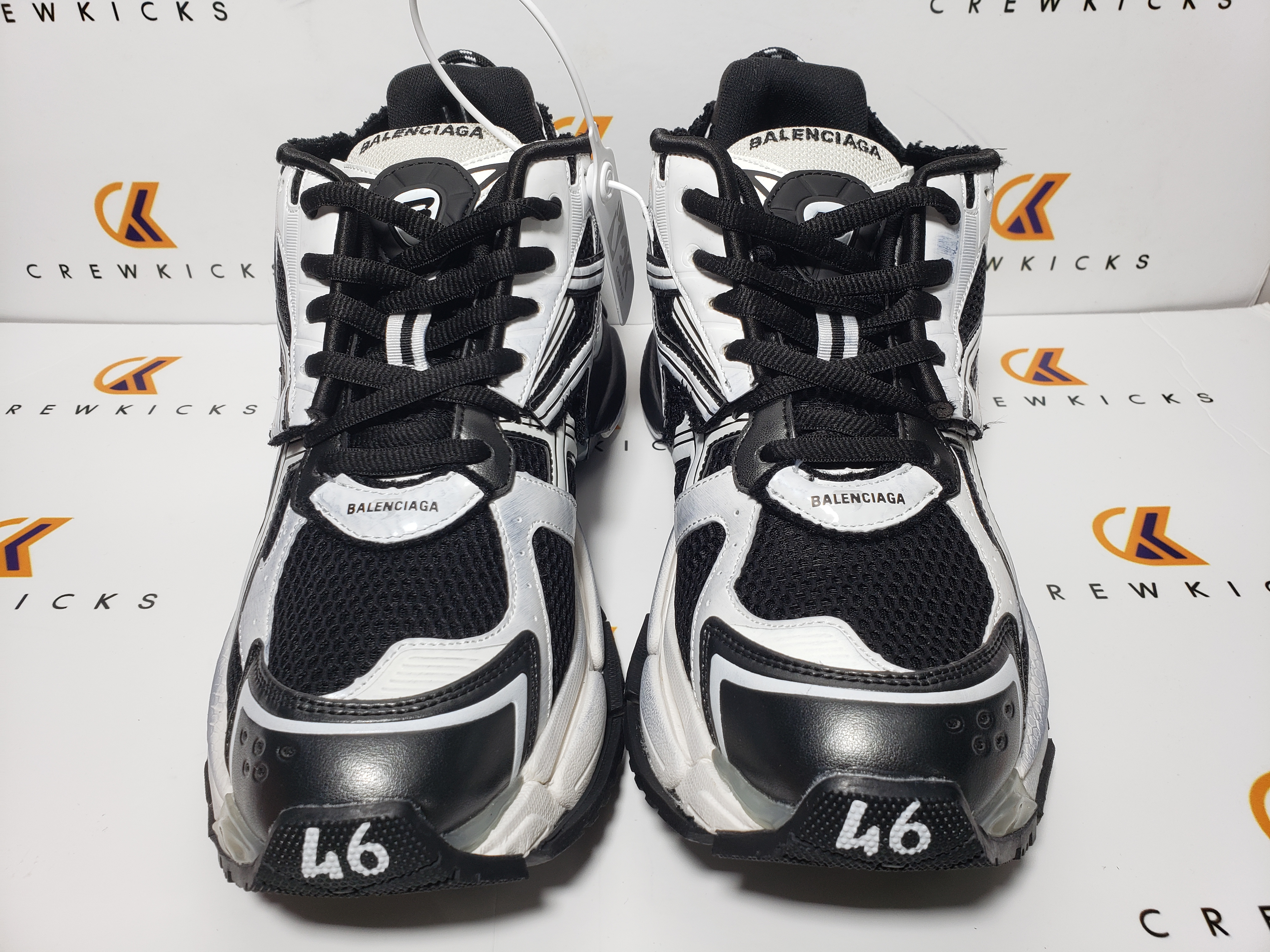 Balenciaga Runner Sneaker Black White 677403 W3RB2 9010