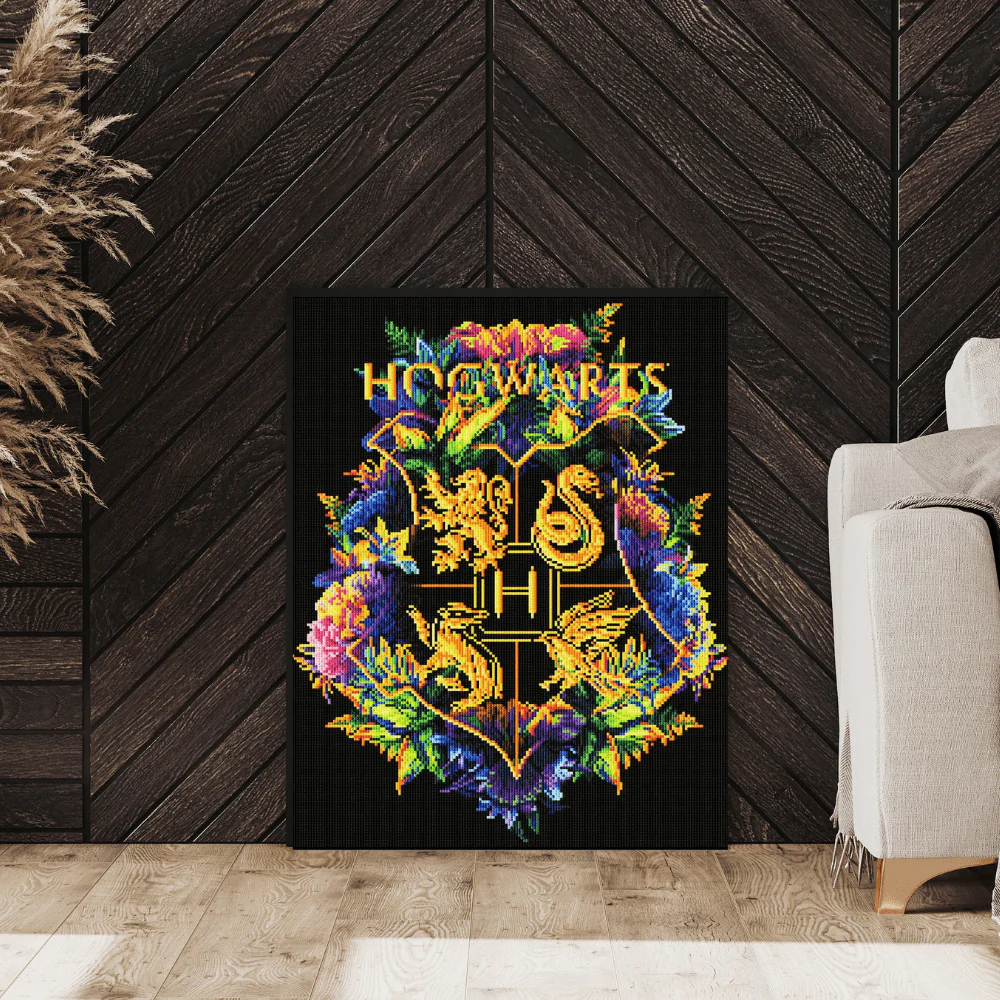 Hogwarts Crest - Diamond Painting Kit