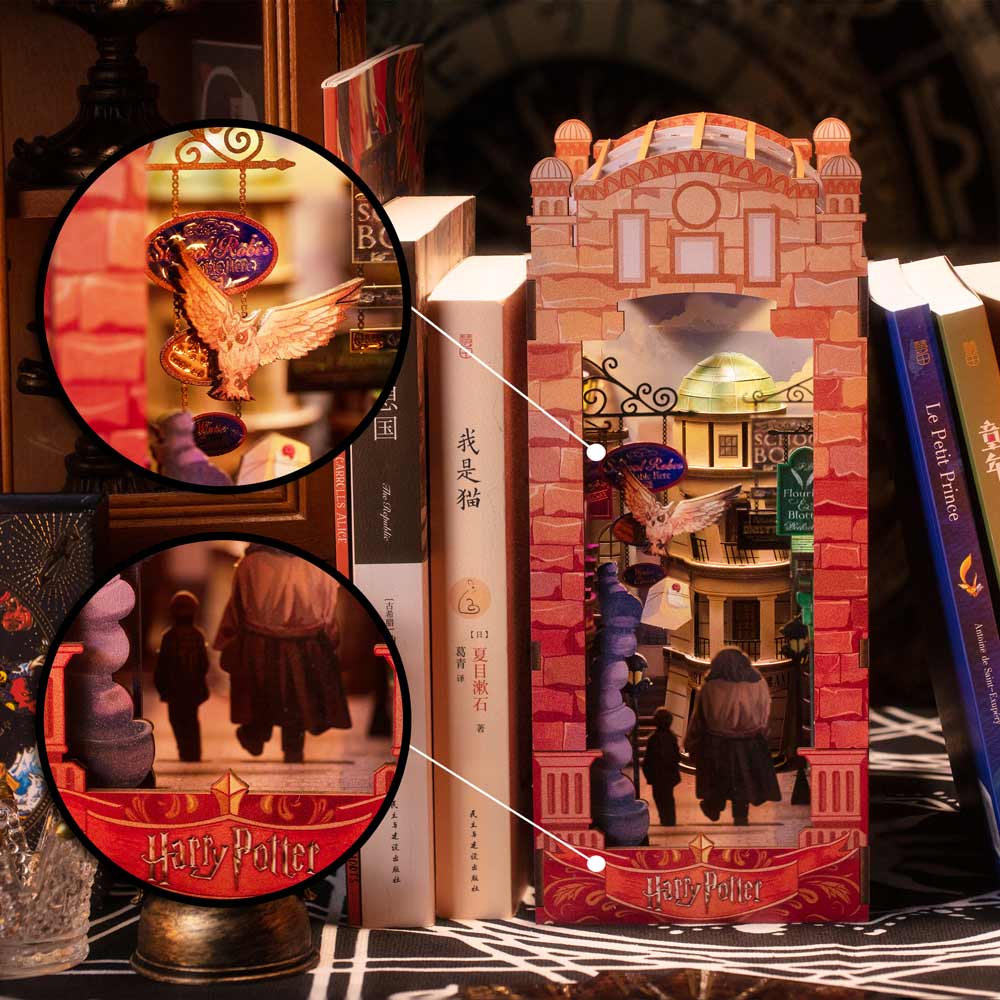 Harry Potter: Diagon Alley - DIY Book Nook Kit