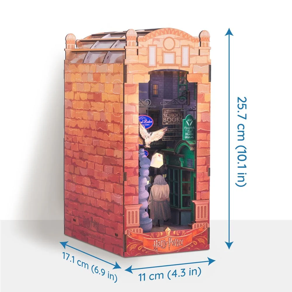 Harry Potter: Diagon Alley - DIY Book Nook Kit
