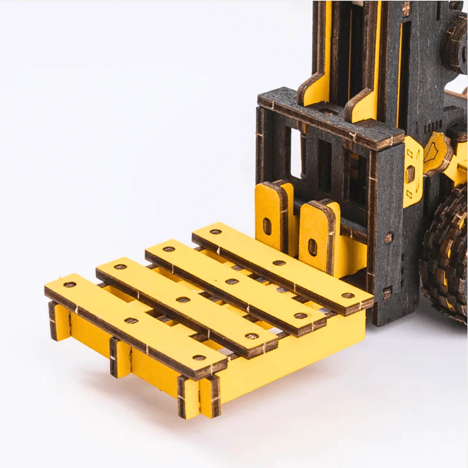 Forklift Engineering Vehicle 3D Puzzle