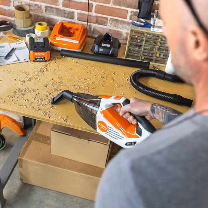 STIHL SEA 20 Battery Powered Vacuums