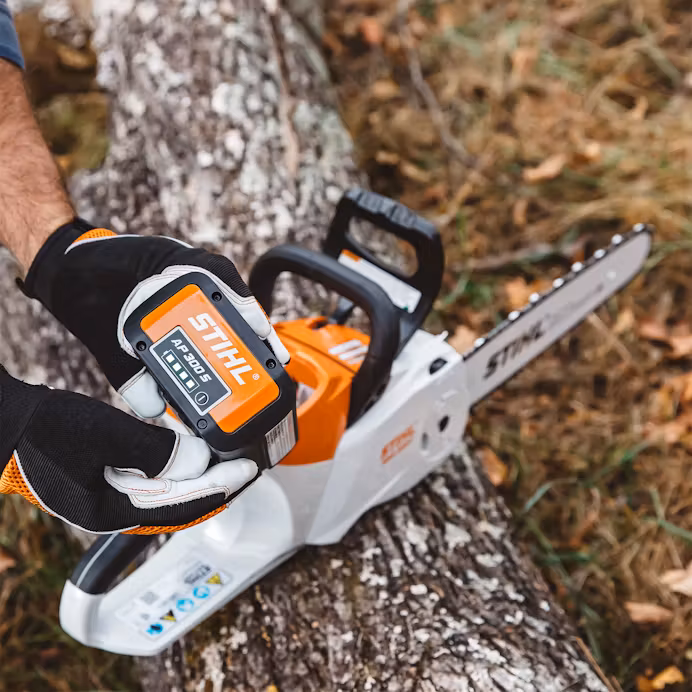 STIHL MSA 220 C-B Battery Saws