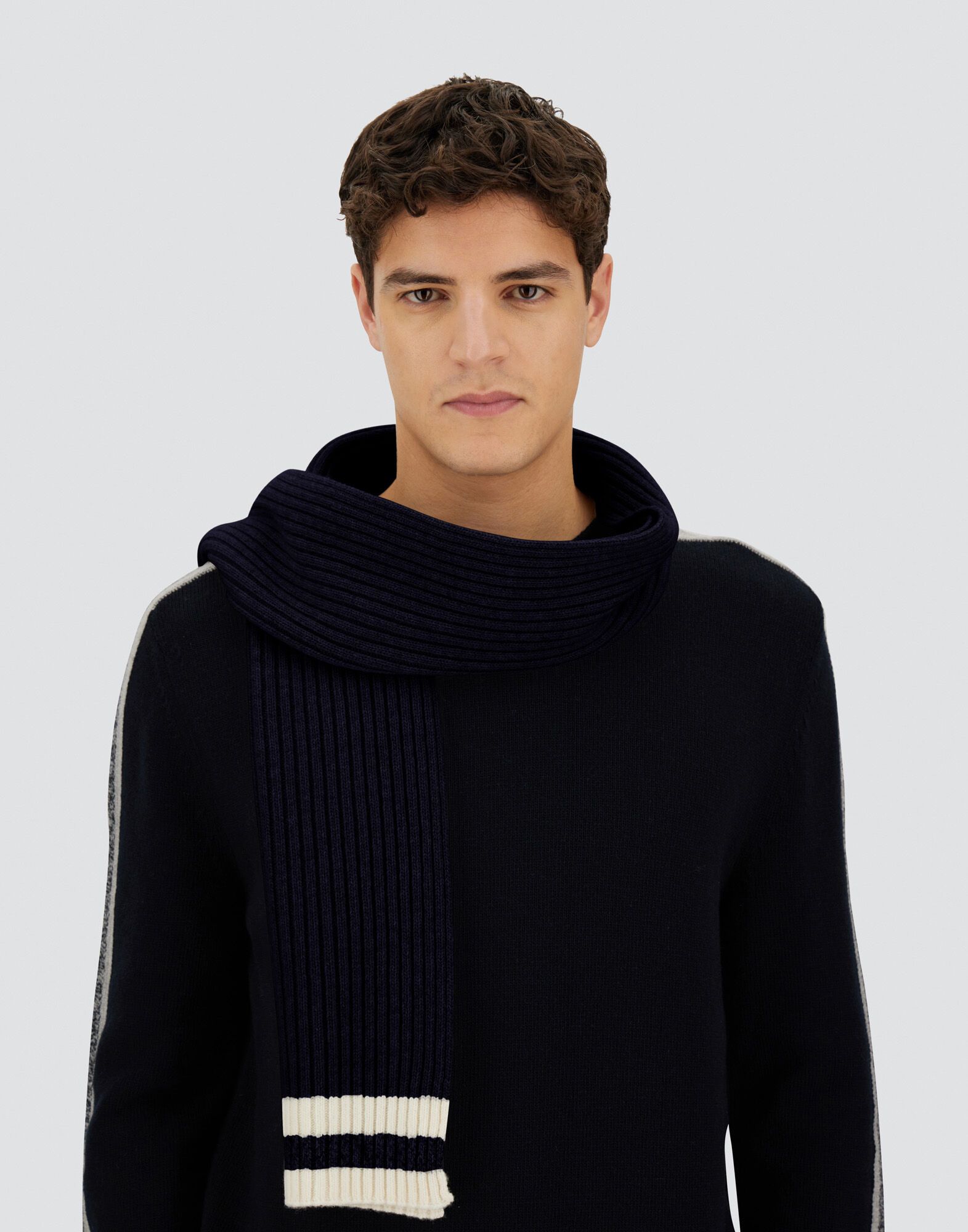 RESORT SCARF IN DOUBLE RIB WOOL
