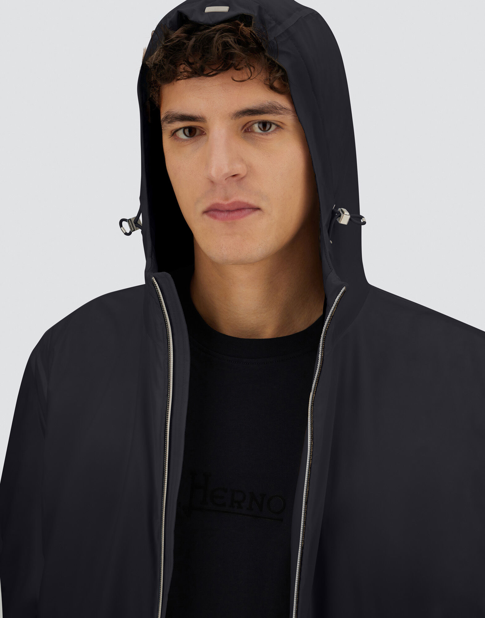 RESORT JACKET IN TRAVEL NYLON PONENTE
