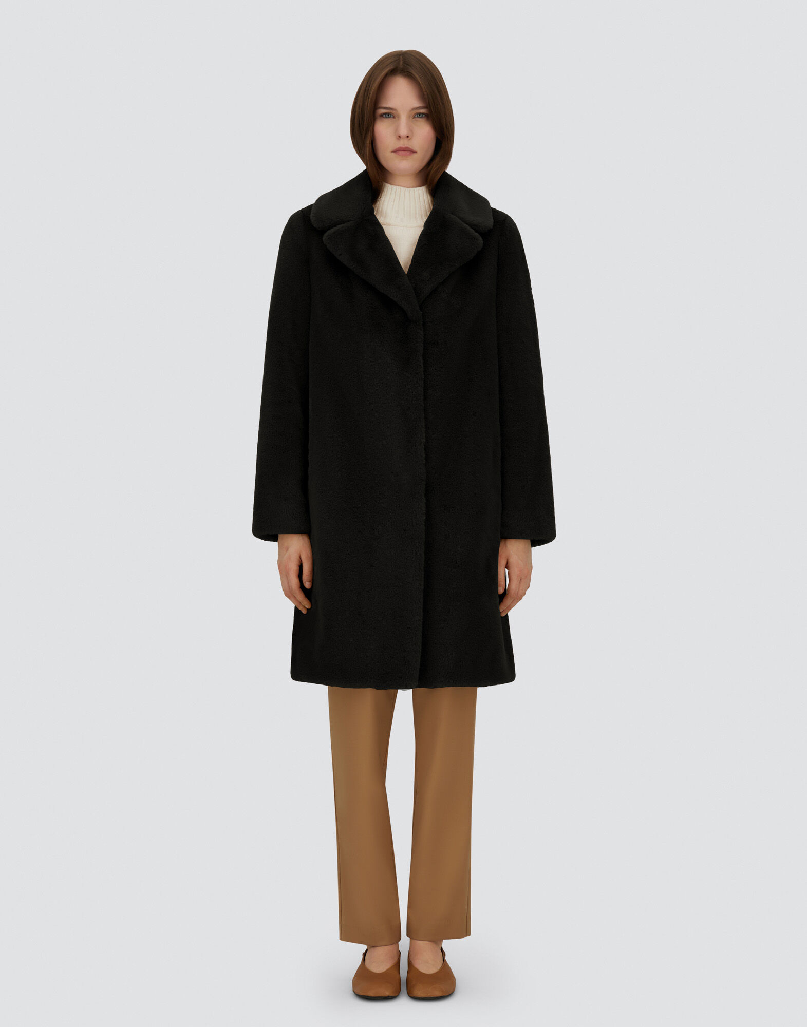 COAT IN SOFT ALTERNATIVE FUR