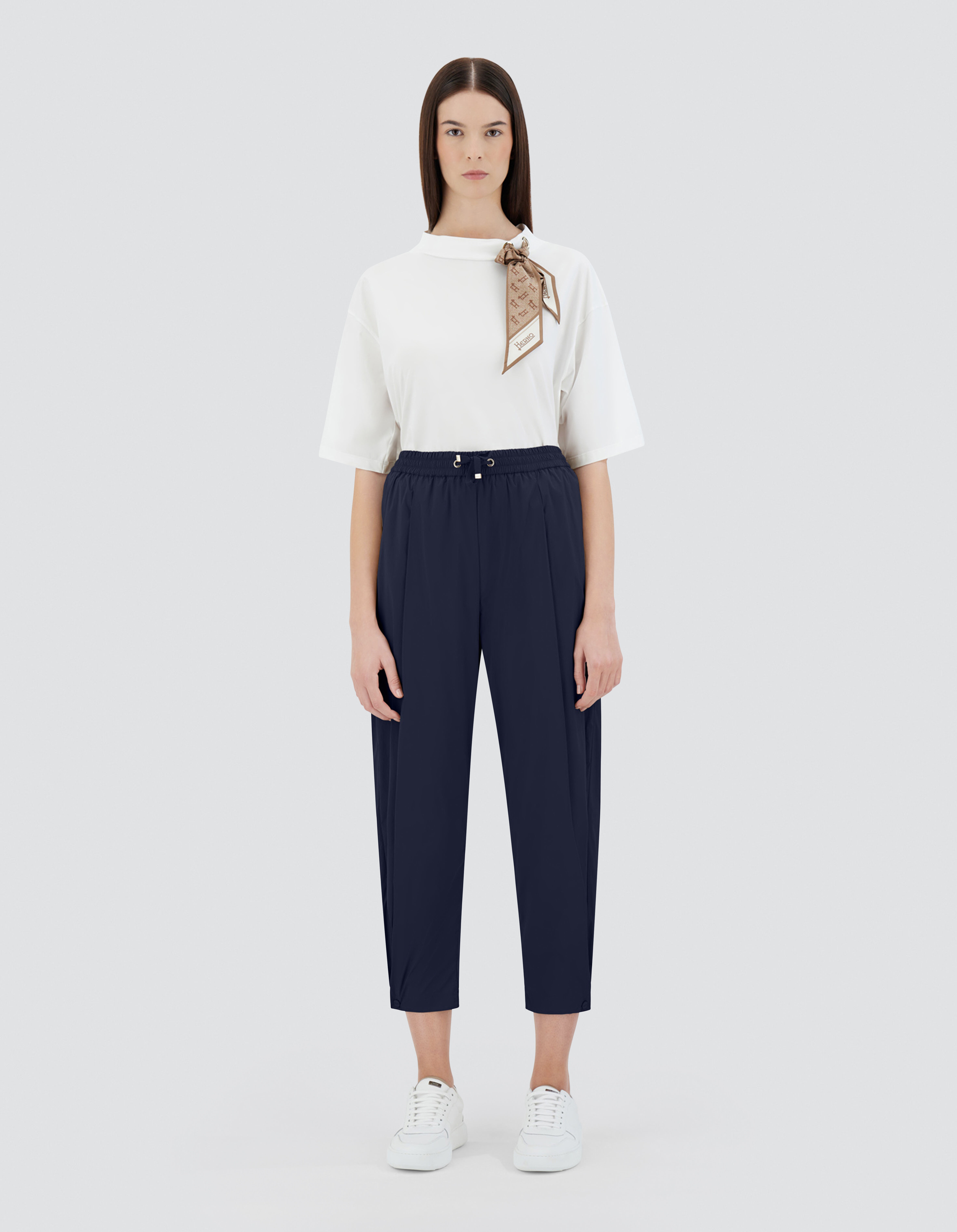 LIGHT NYLON STRETCH TROUSERS