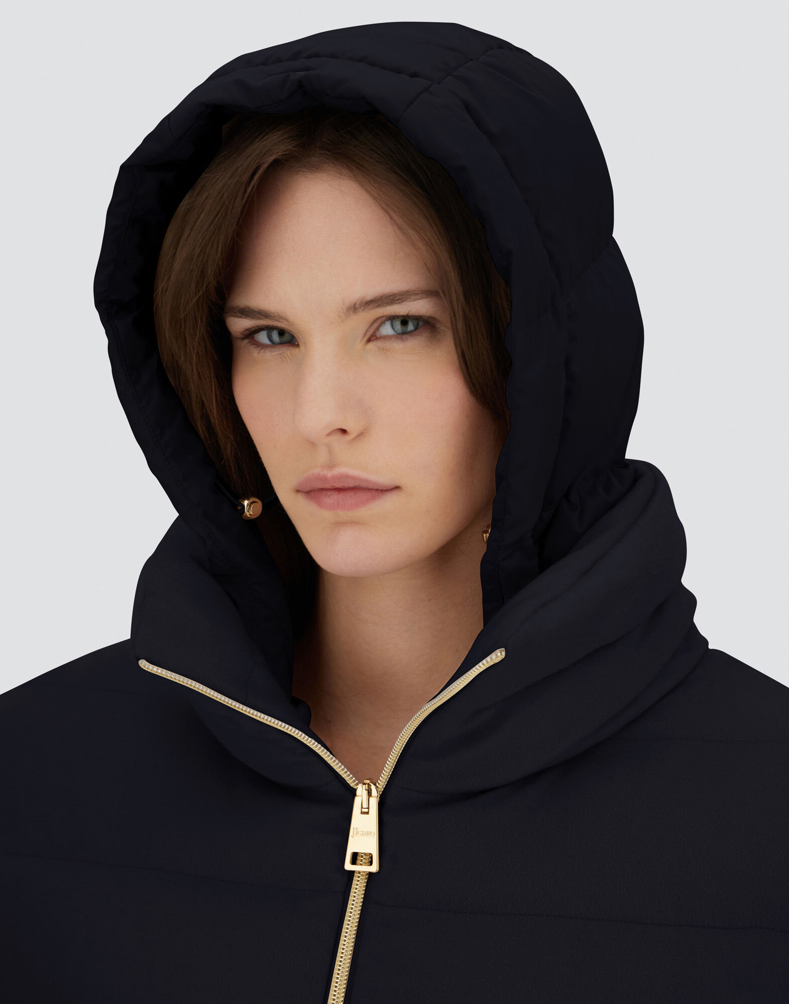 CAPE IN CASHMERE, SILK AND SATIN