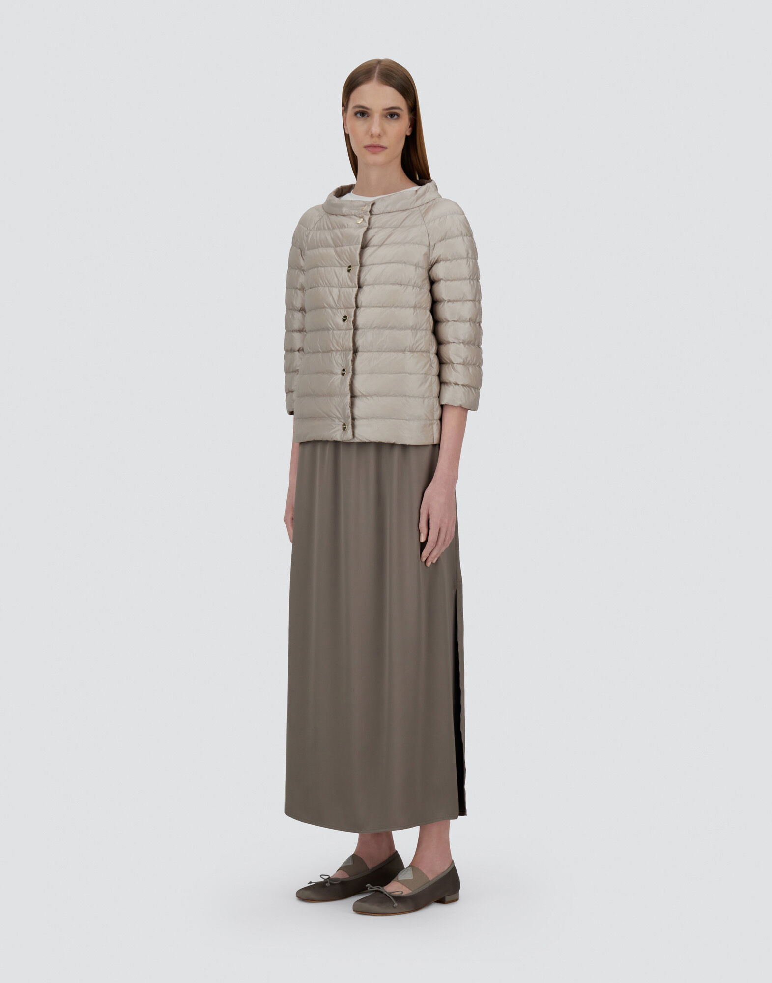 REVERSIBLE CAPE NYLON?ULTRALIGHT