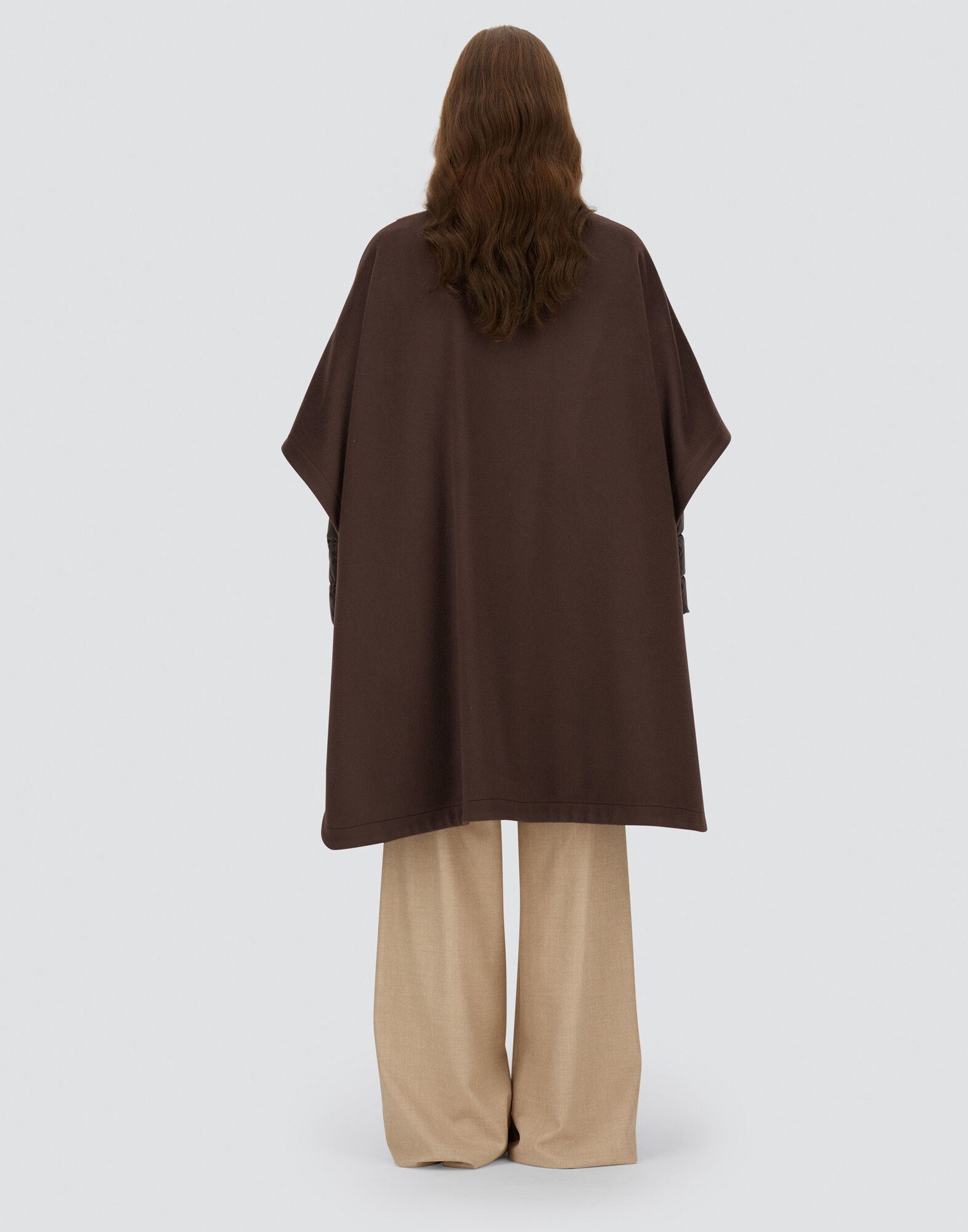 PONCHO IN LUXURY WOOL AND NYLON ULTRALIGHT