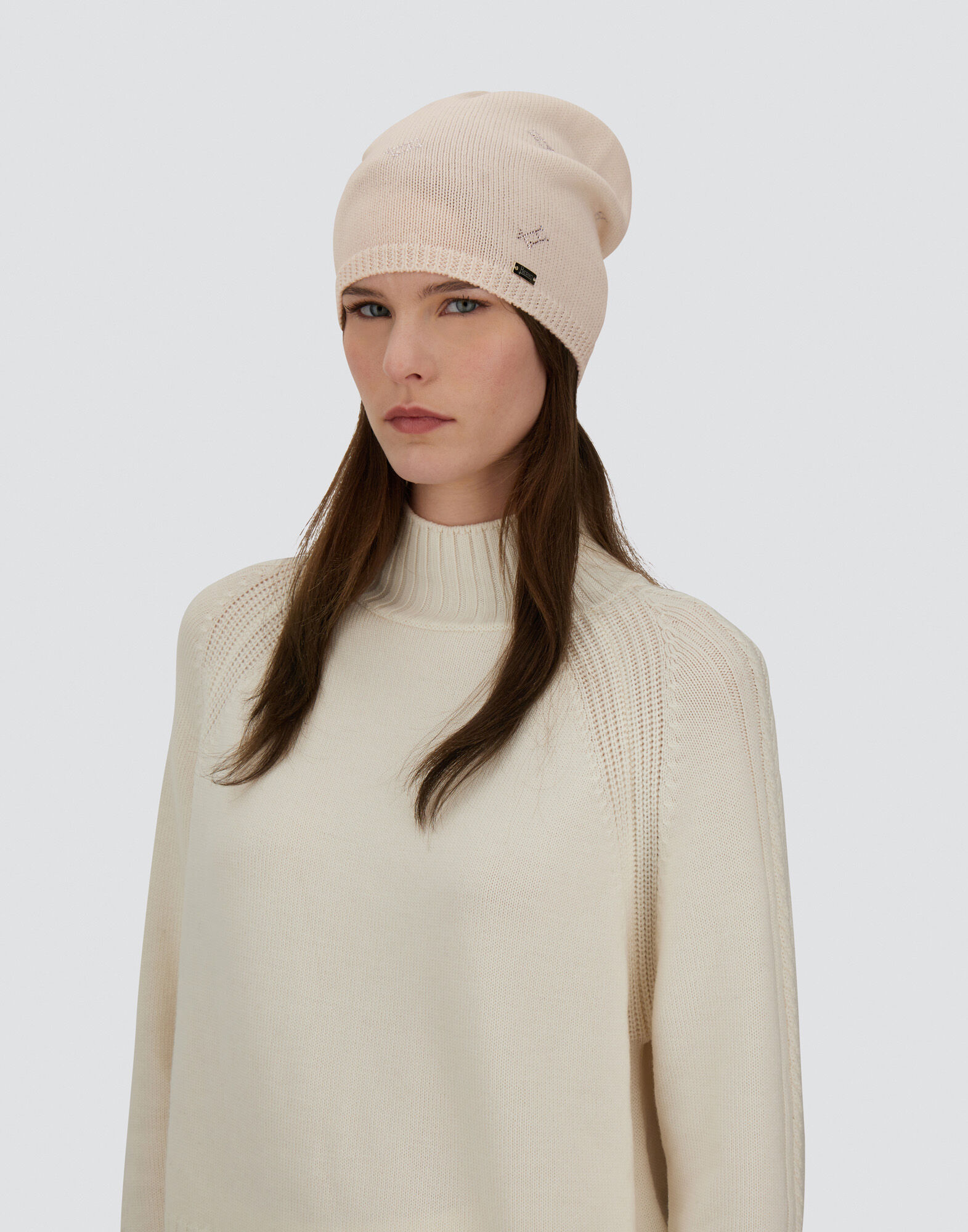 BEANIE IN ALLOVER 'H' WOOL