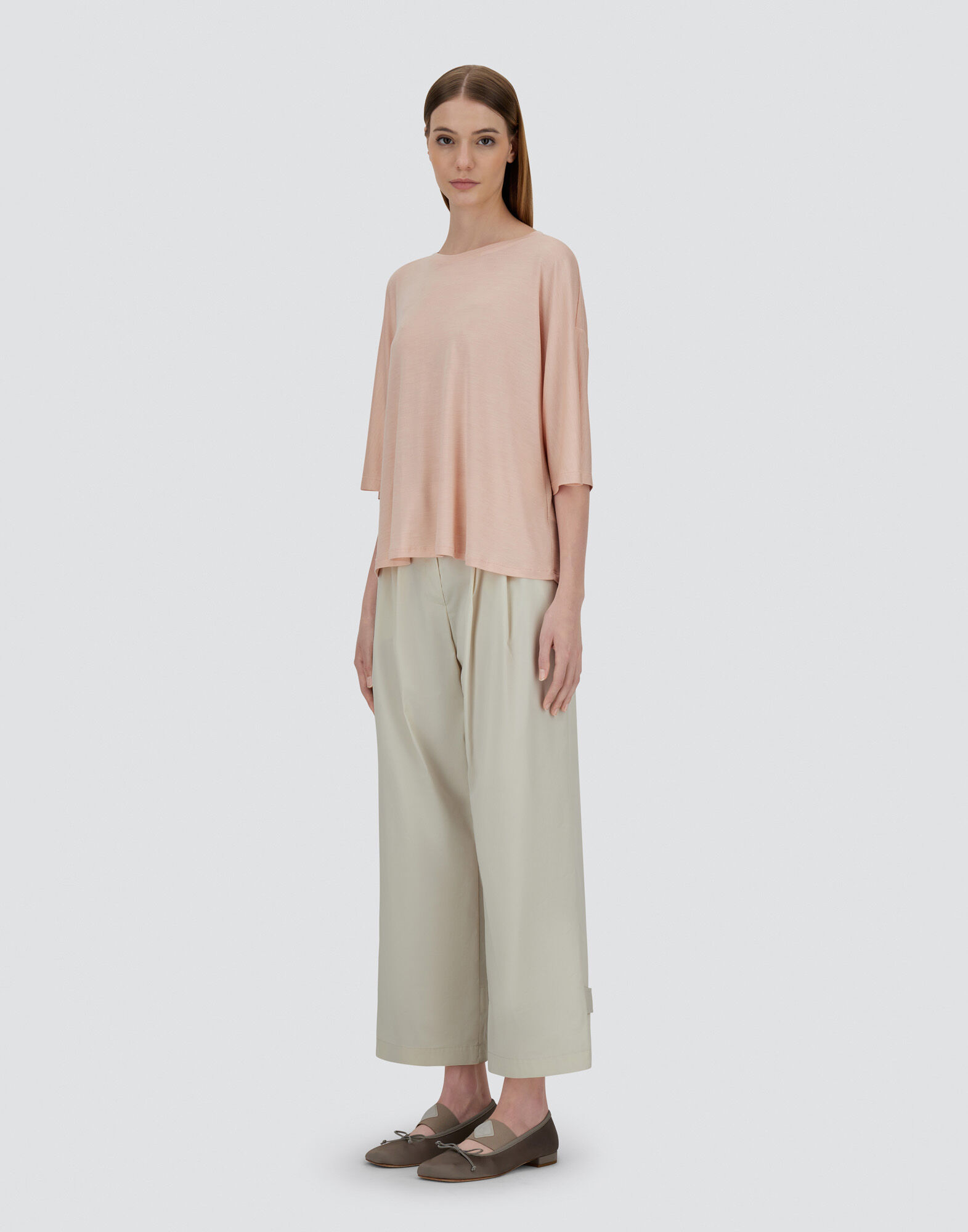 T-SHIRT IN LIGHT SILK & WOOL
