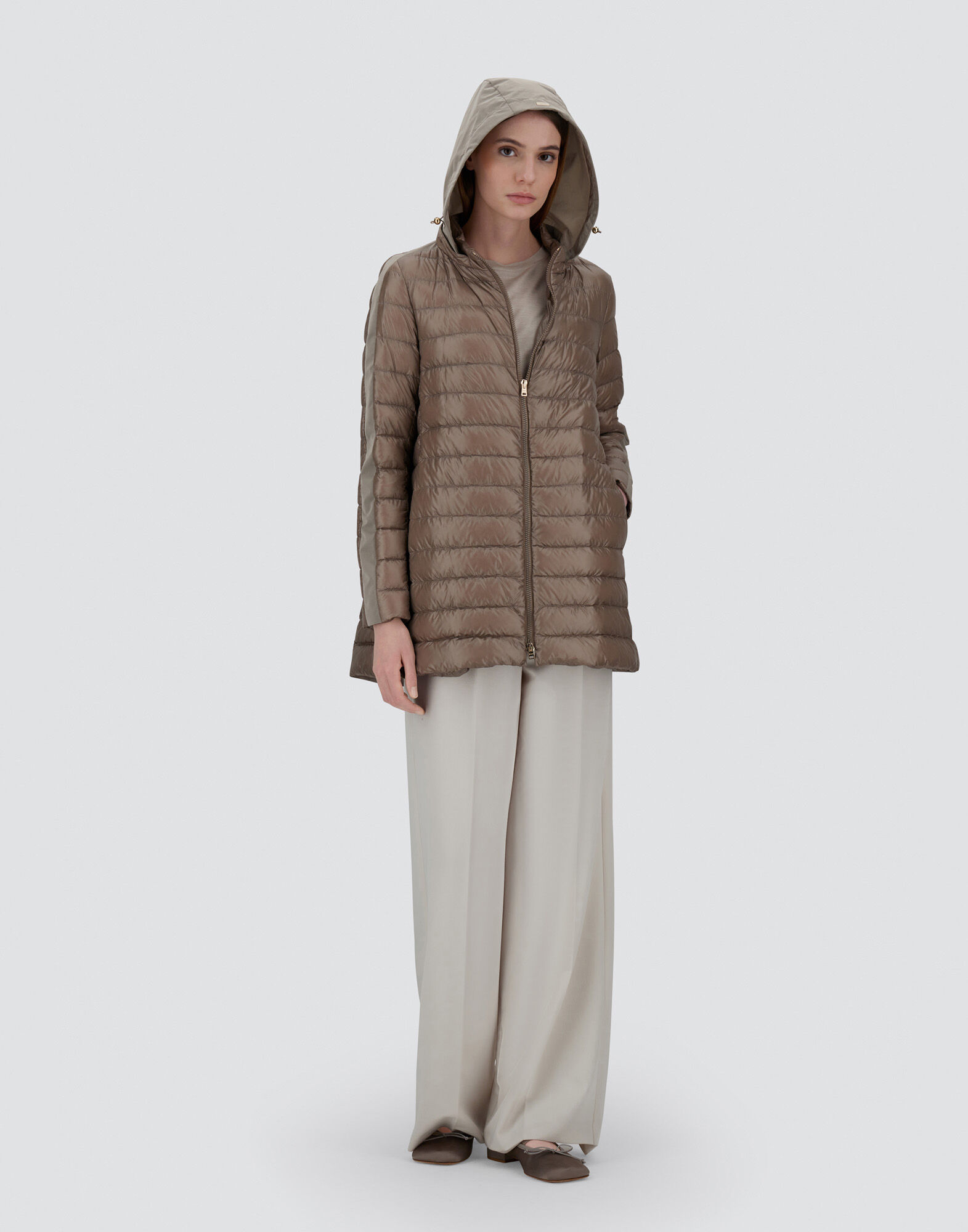 A-SHAPE JACKET IN NYLON ULTRALIGHT AND TECHNO TAFFETA