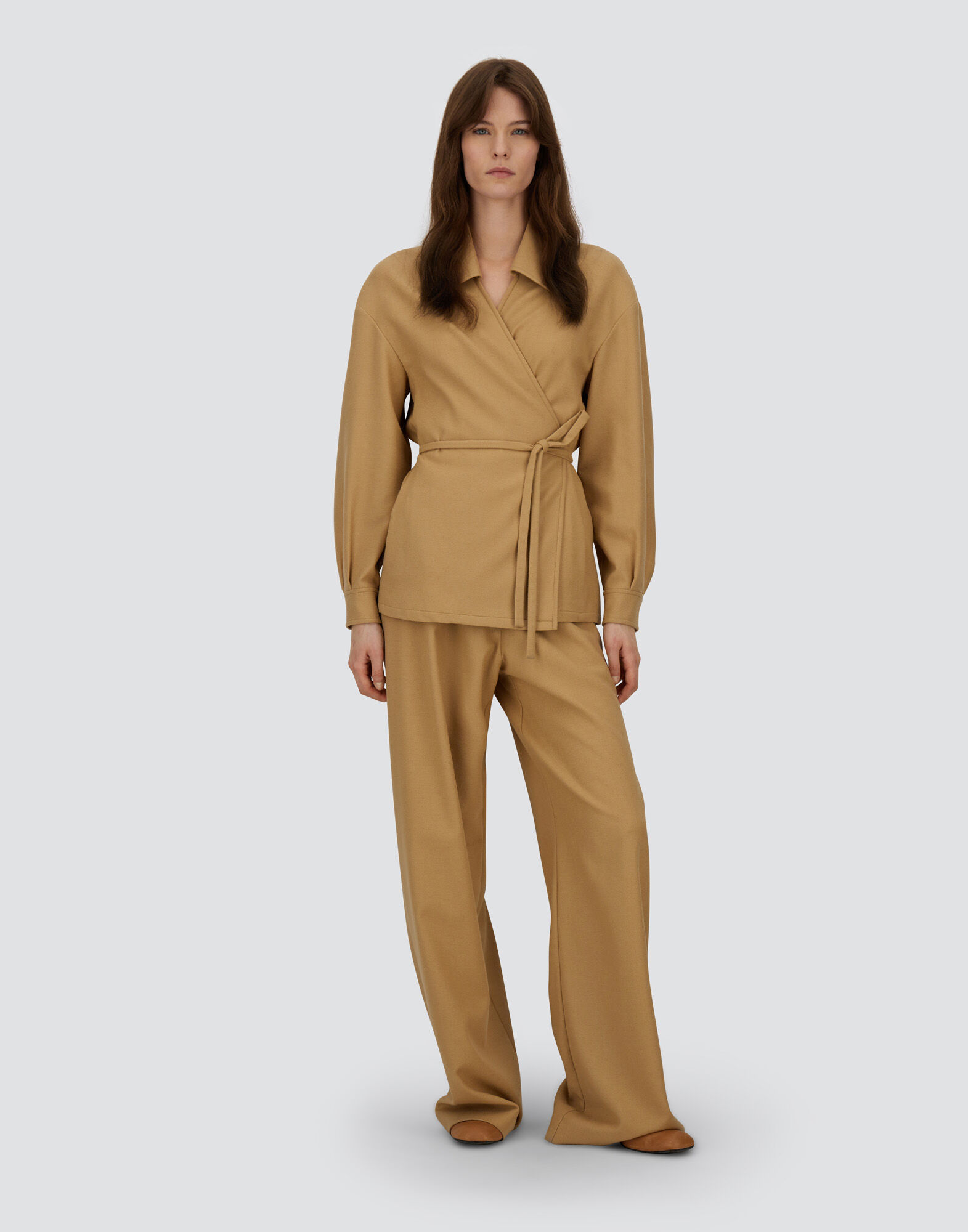 TROUSERS IN 100% WOOL FLANNEL