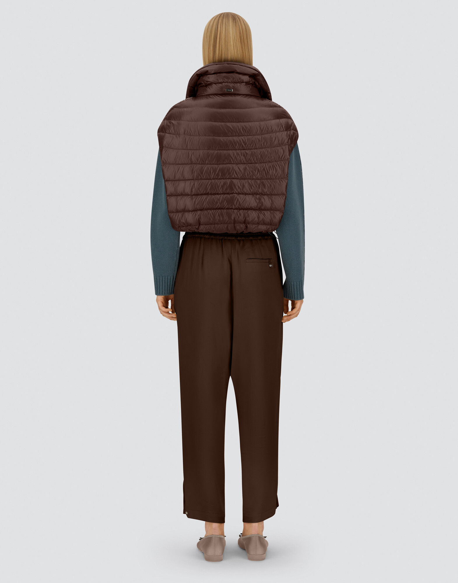 RESORT VEST IN NYLON ULTRALIGHT