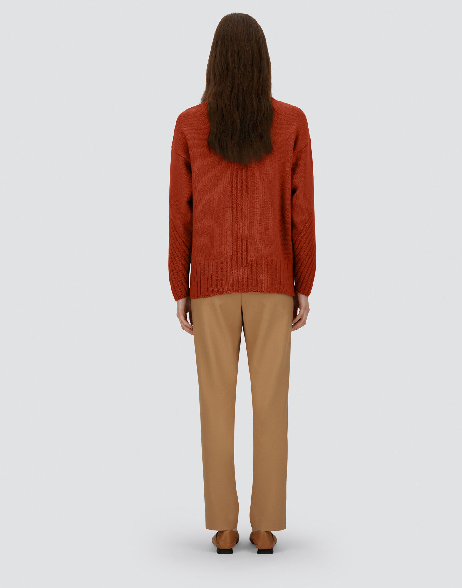 TURTLENECK SWEATER IN 100% WOOL