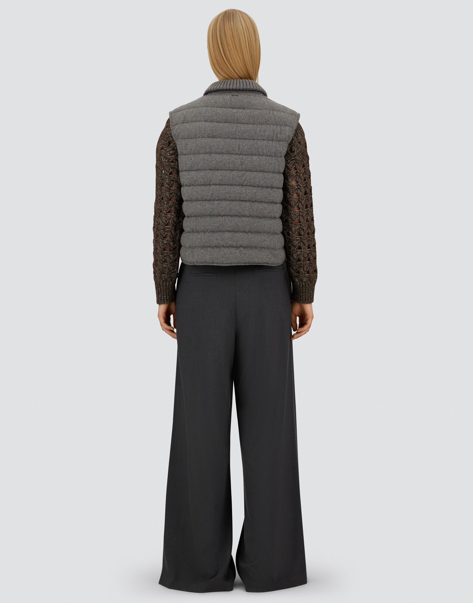 RESORT VEST IN LUCENT CASHMERE WOOL