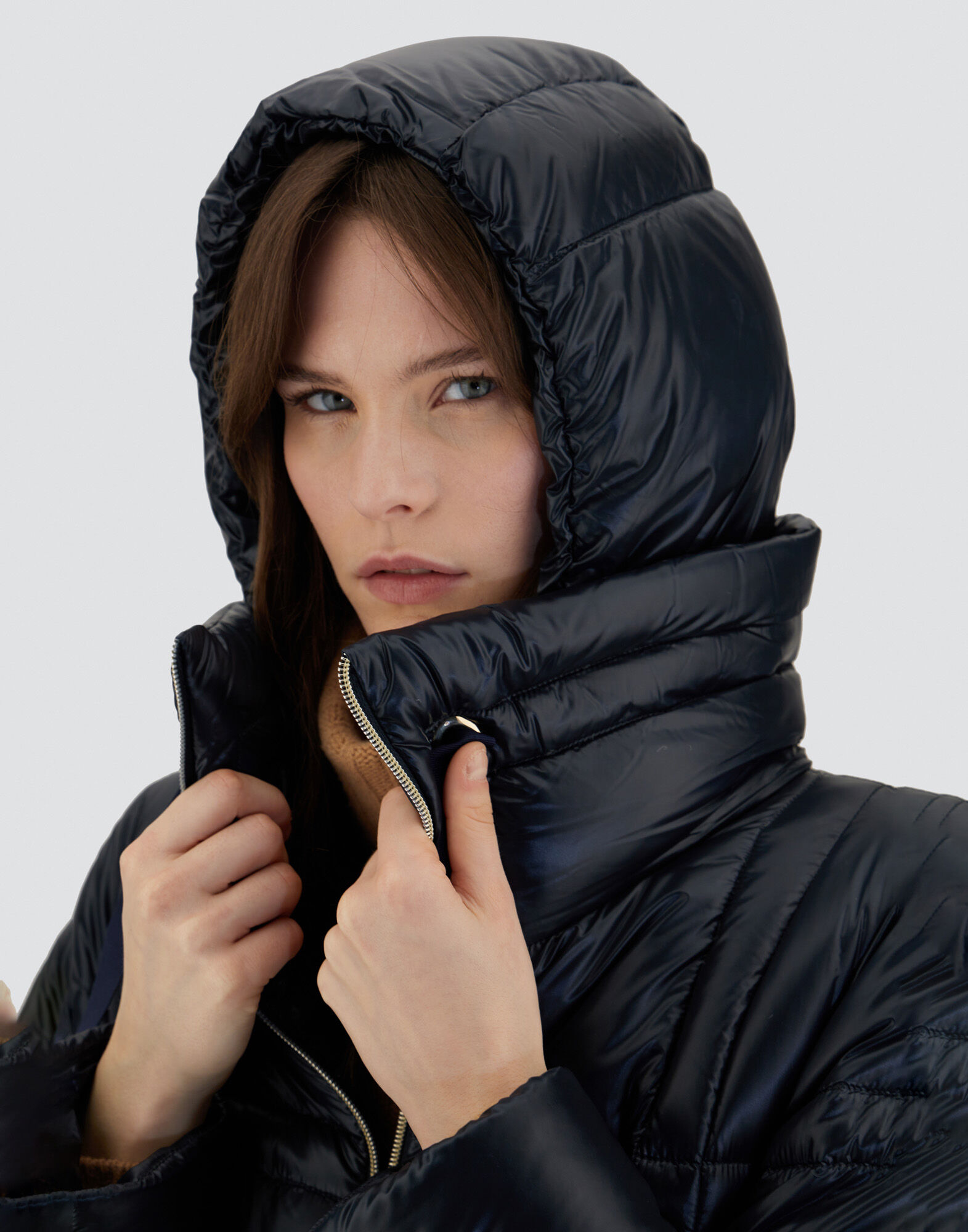 A-SHAPE JACKET IN NYLON ULTRALIGHT