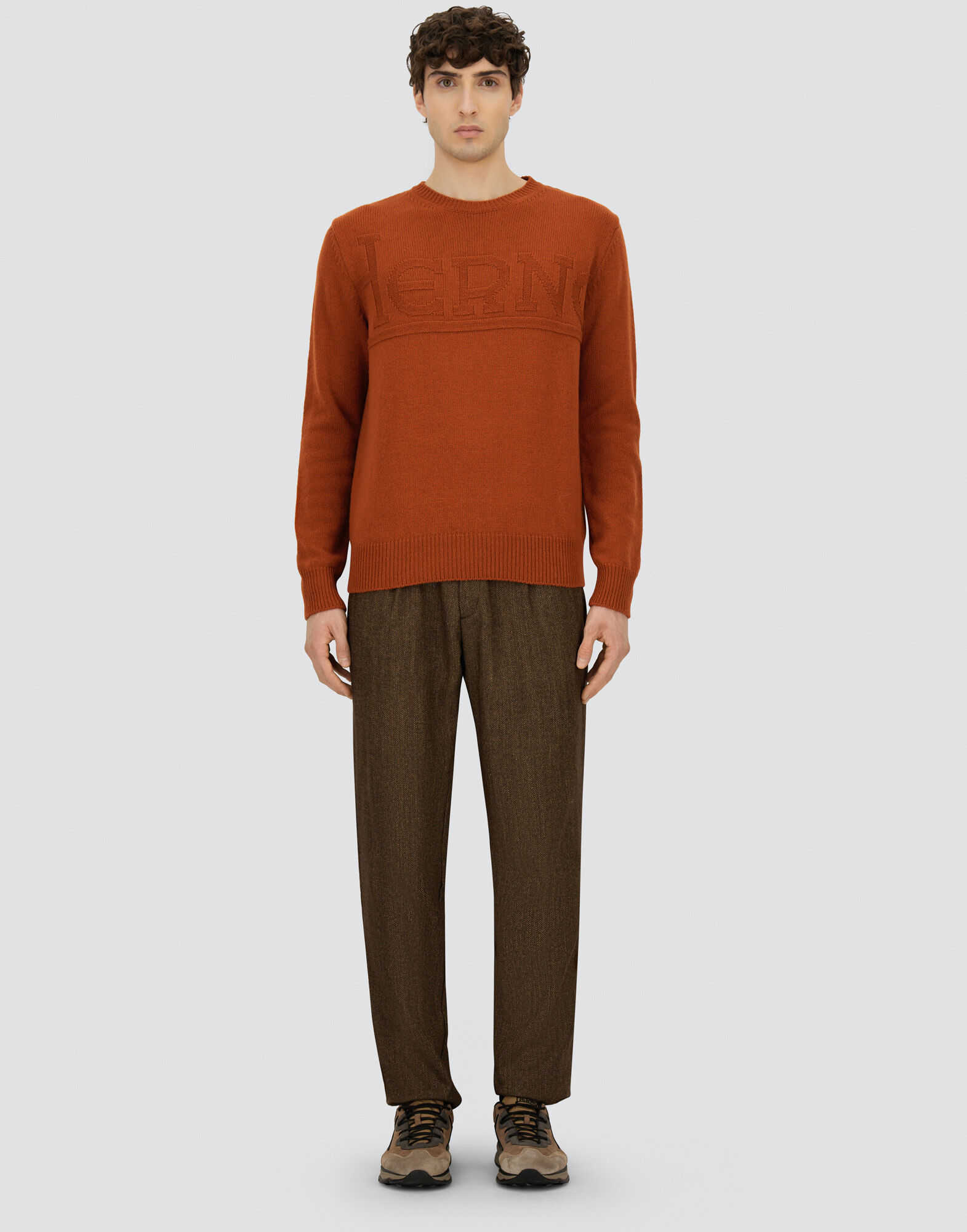 SWEATER IN 100% WOOL