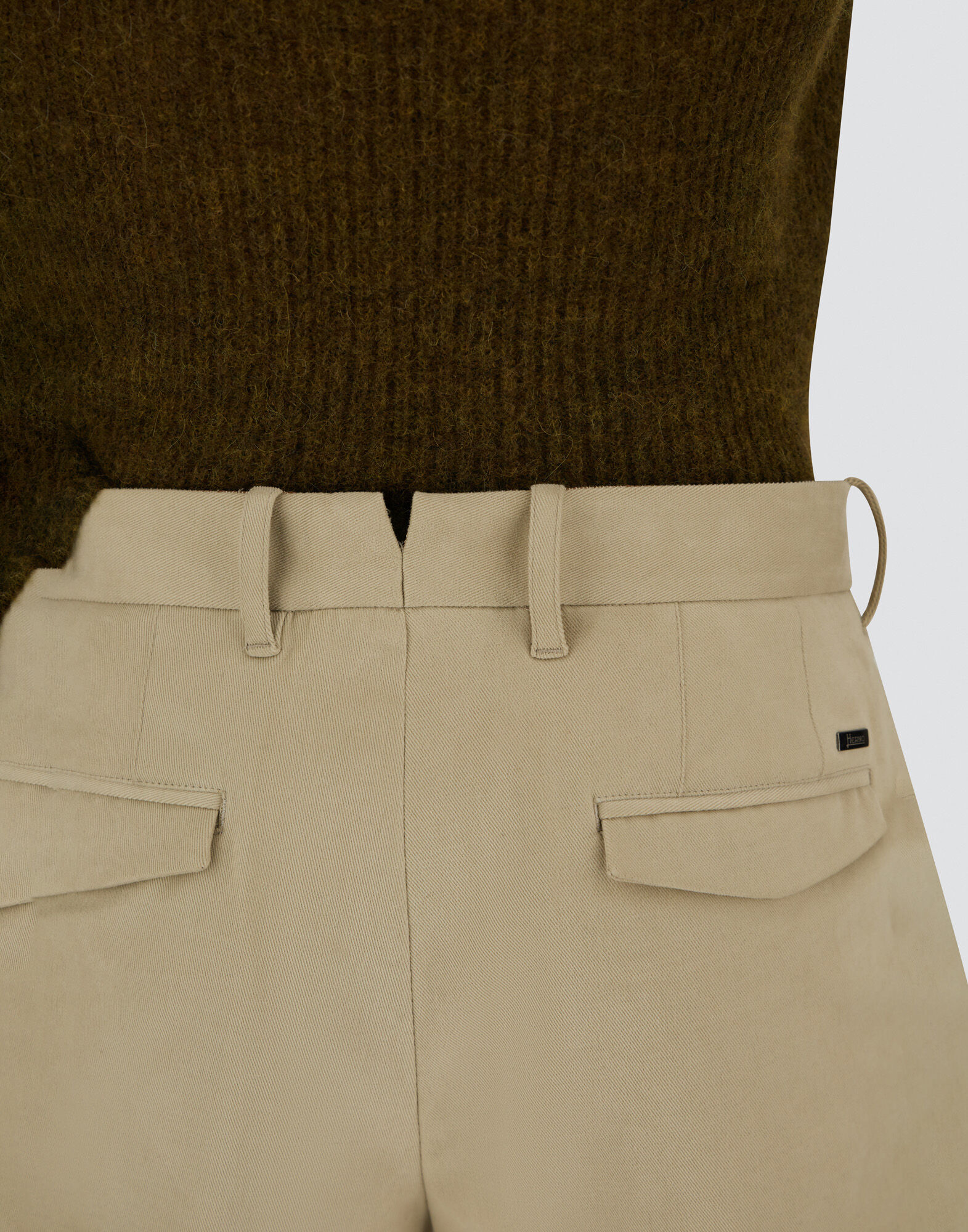 TROUSERS IN STRETCH COTTON VELVET