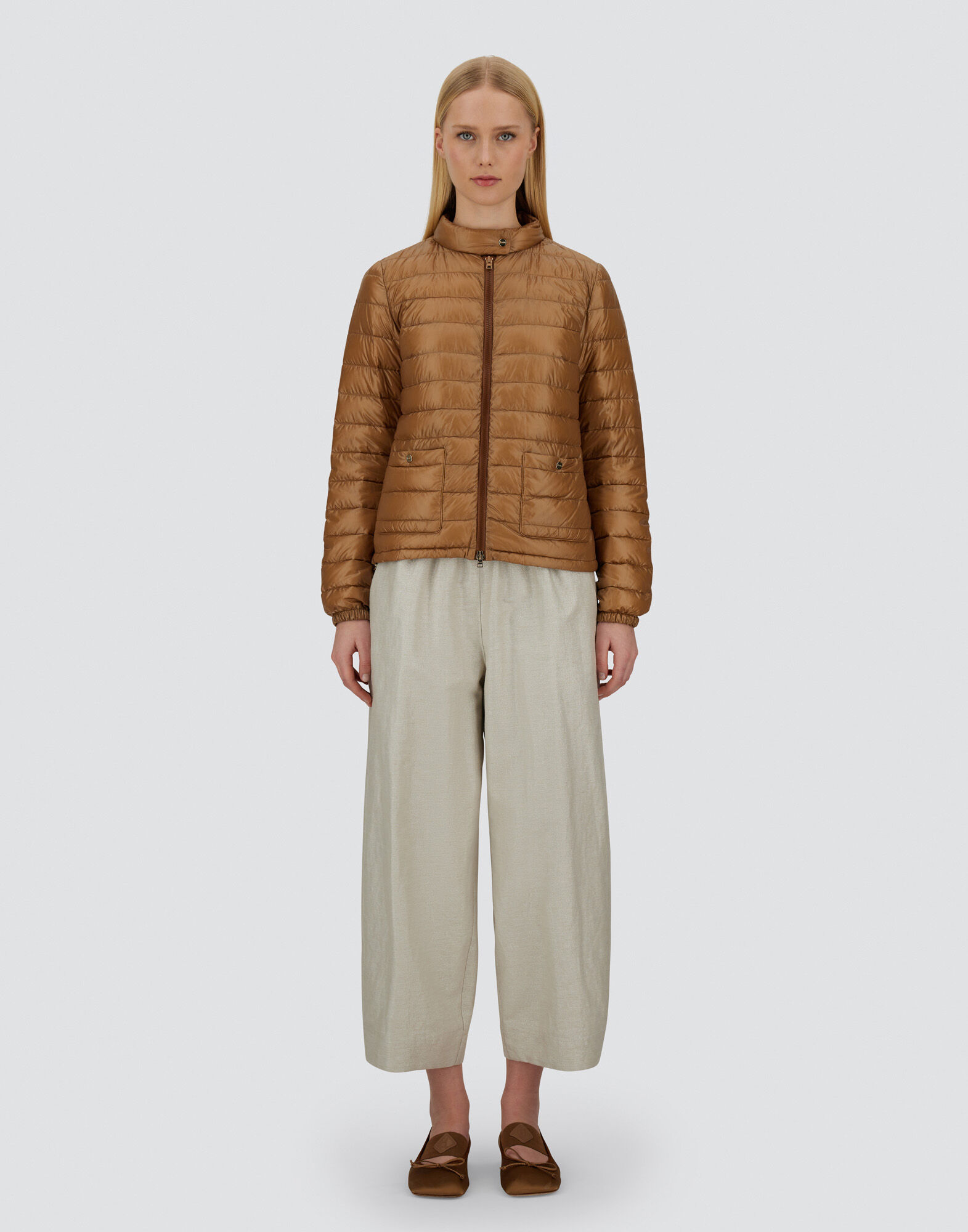 BOMBER JACKET IN NYLON ULTRALIGHT