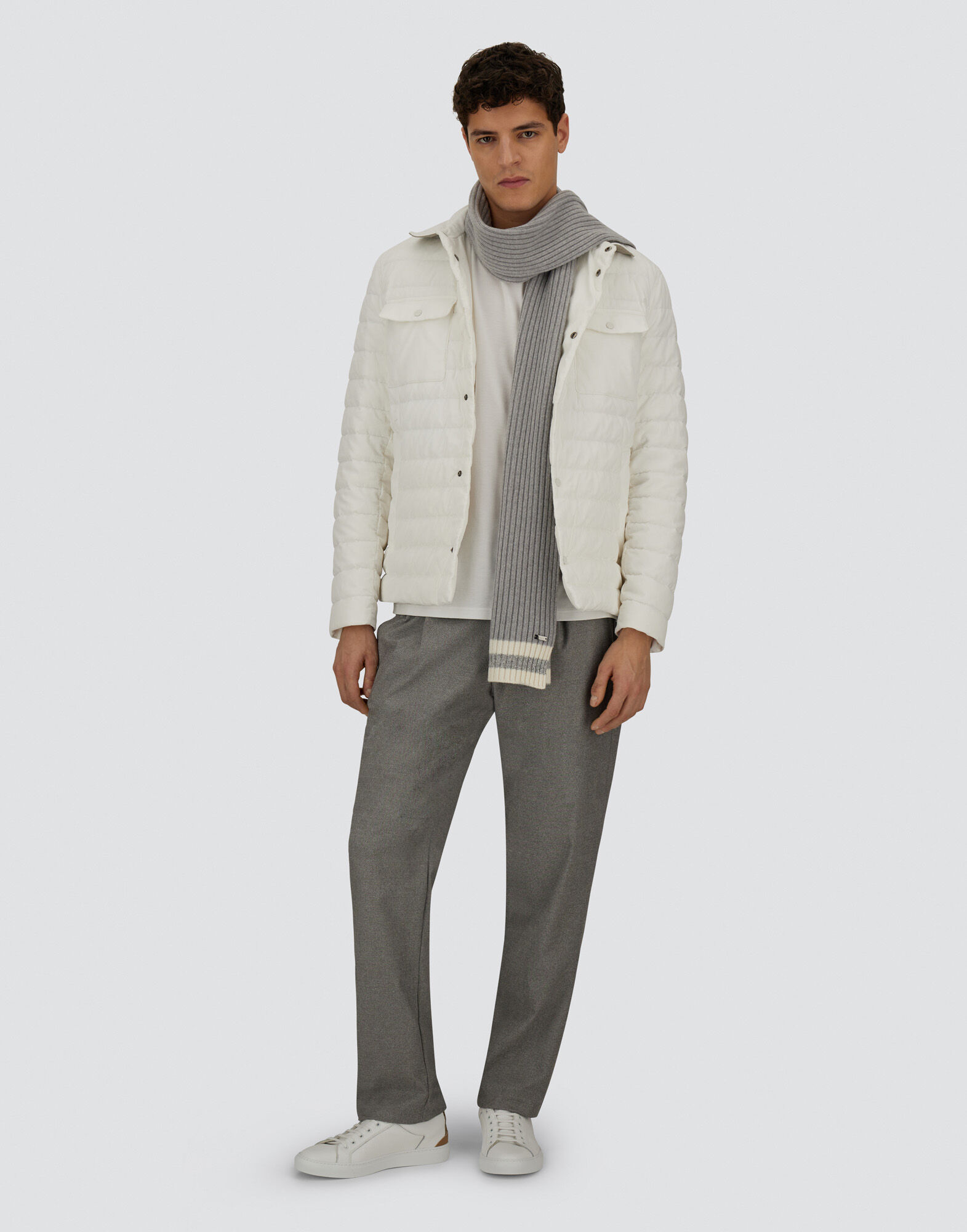 RESORT SHACKET IN LIGHT CORDUROY
