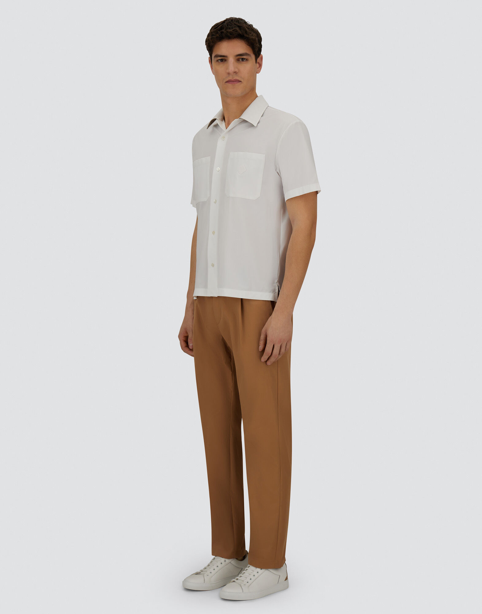 SHORT-SLEEVED SHIRT MADE OF SPRING ULTRALIGHT SCUBA