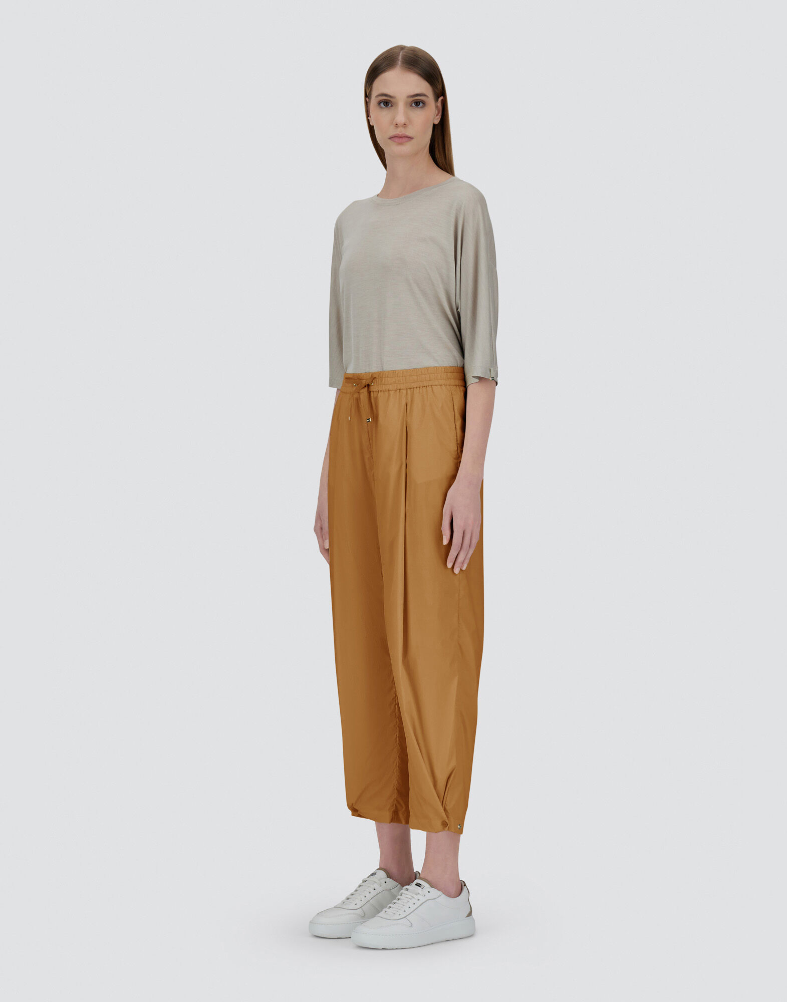 LIGHT NYLON STRETCH TROUSERS