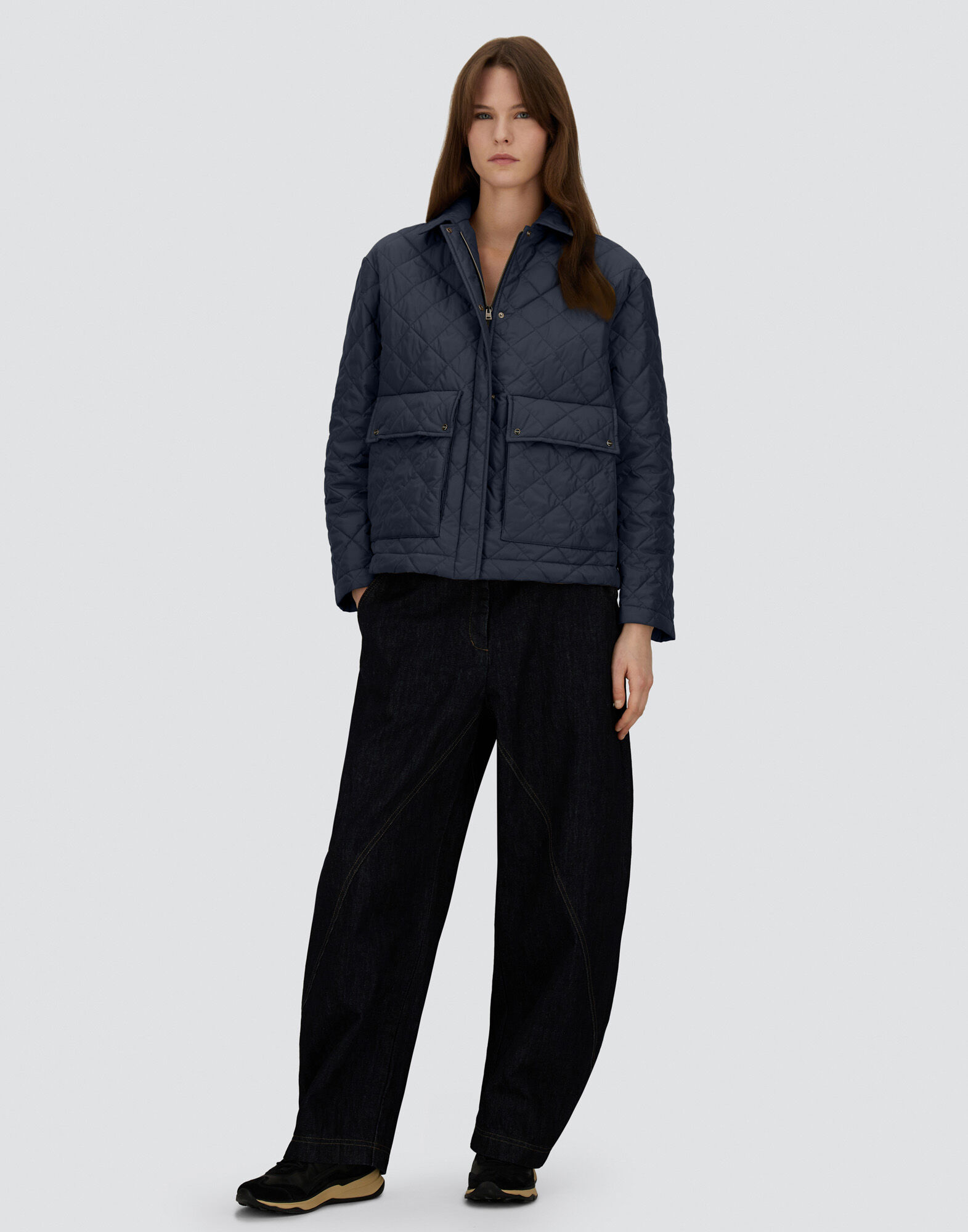 QUILTED CAPE IN NYLON CHAMONIX