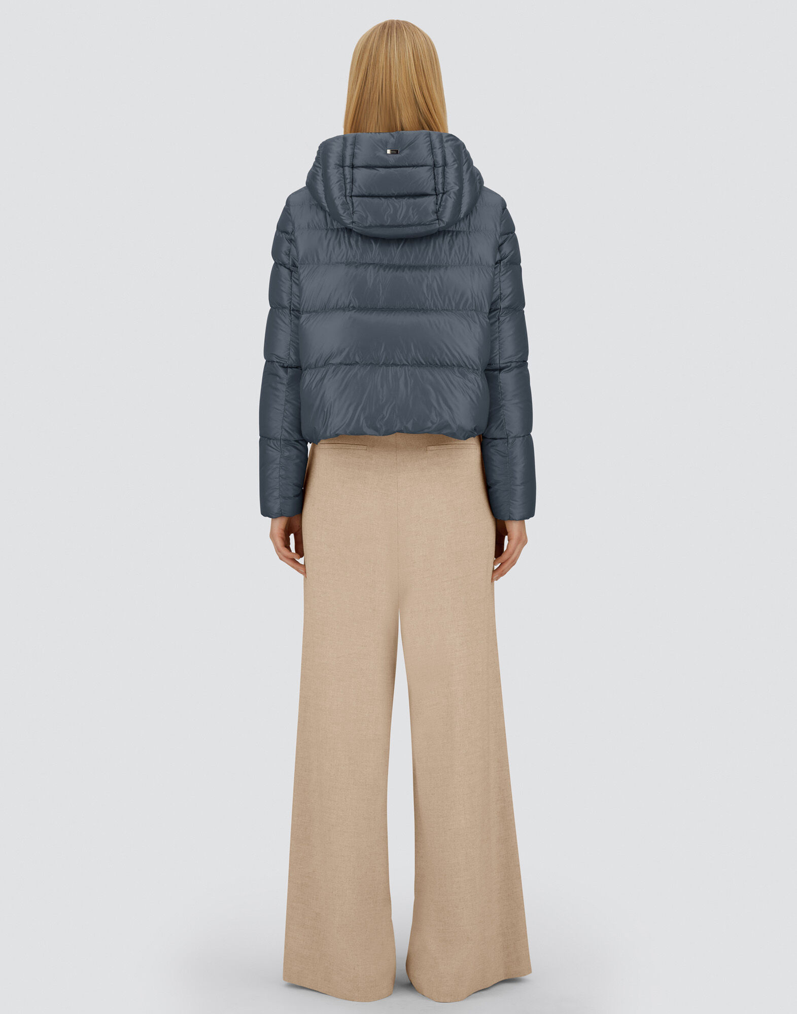 RESORT BOMBER JACKET IN NYLON ULTRALIGHT