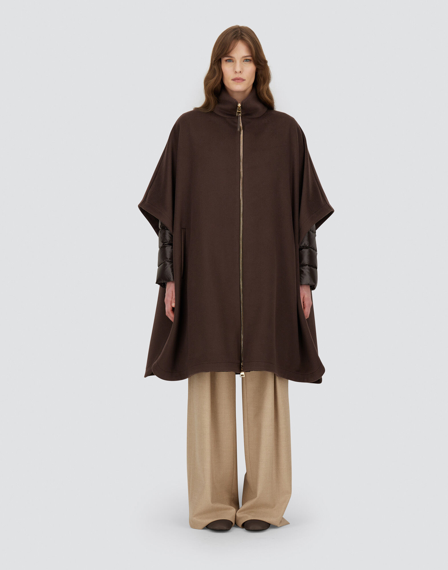 PONCHO IN LUXURY WOOL AND NYLON ULTRALIGHT