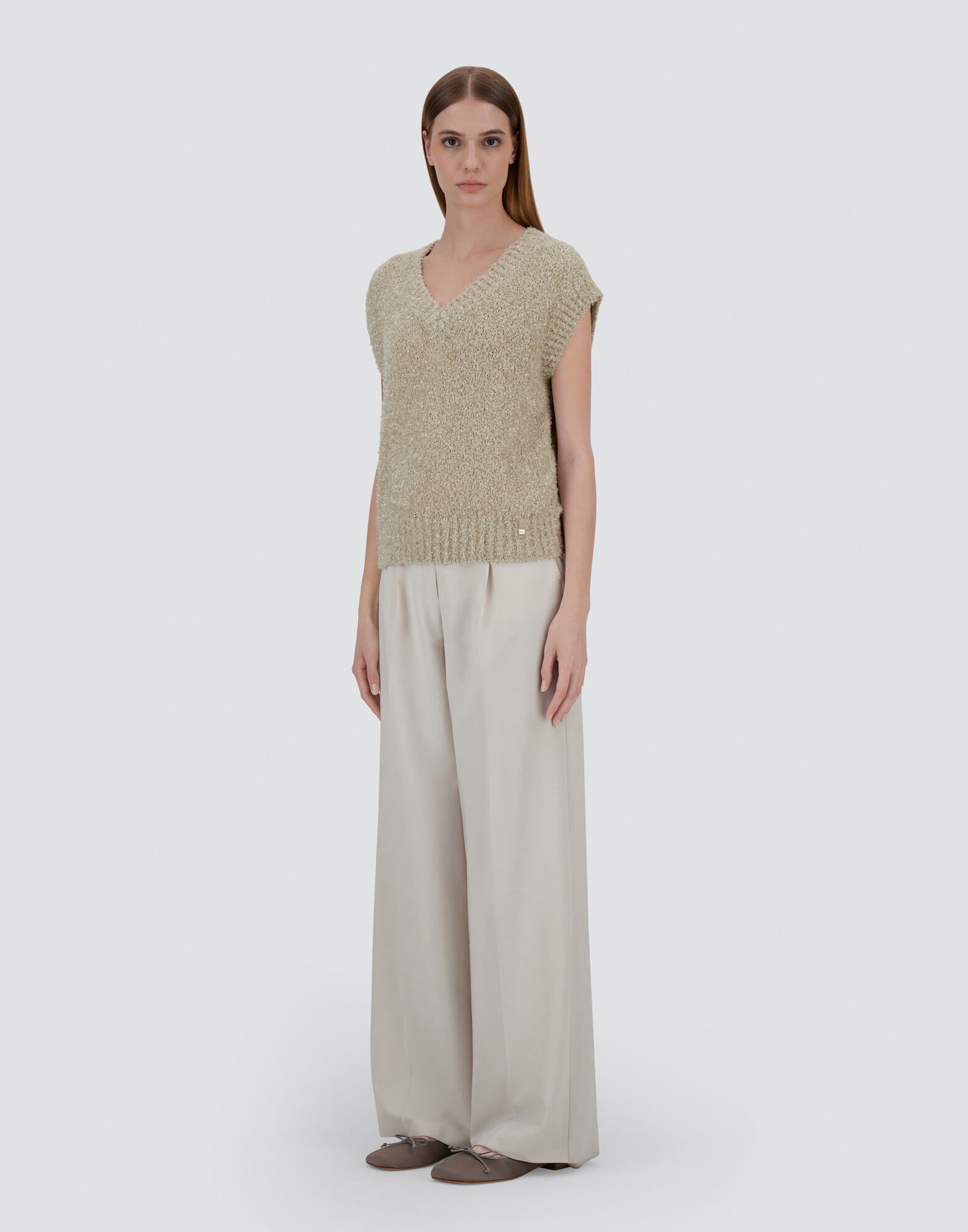 VEST IN NEW PLAIN SEQUINS