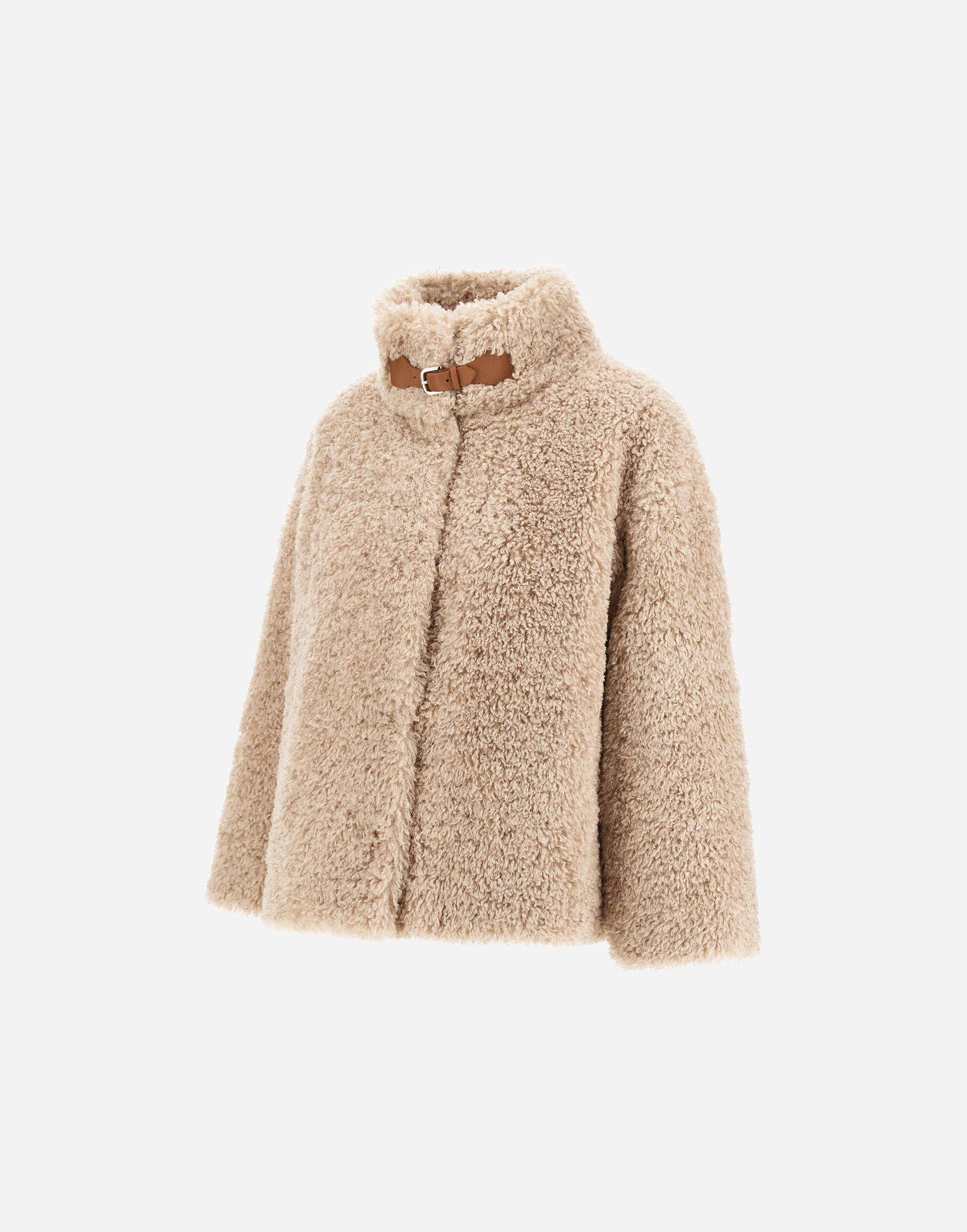 CAPE IN CURLY ALTERNATIVE FUR