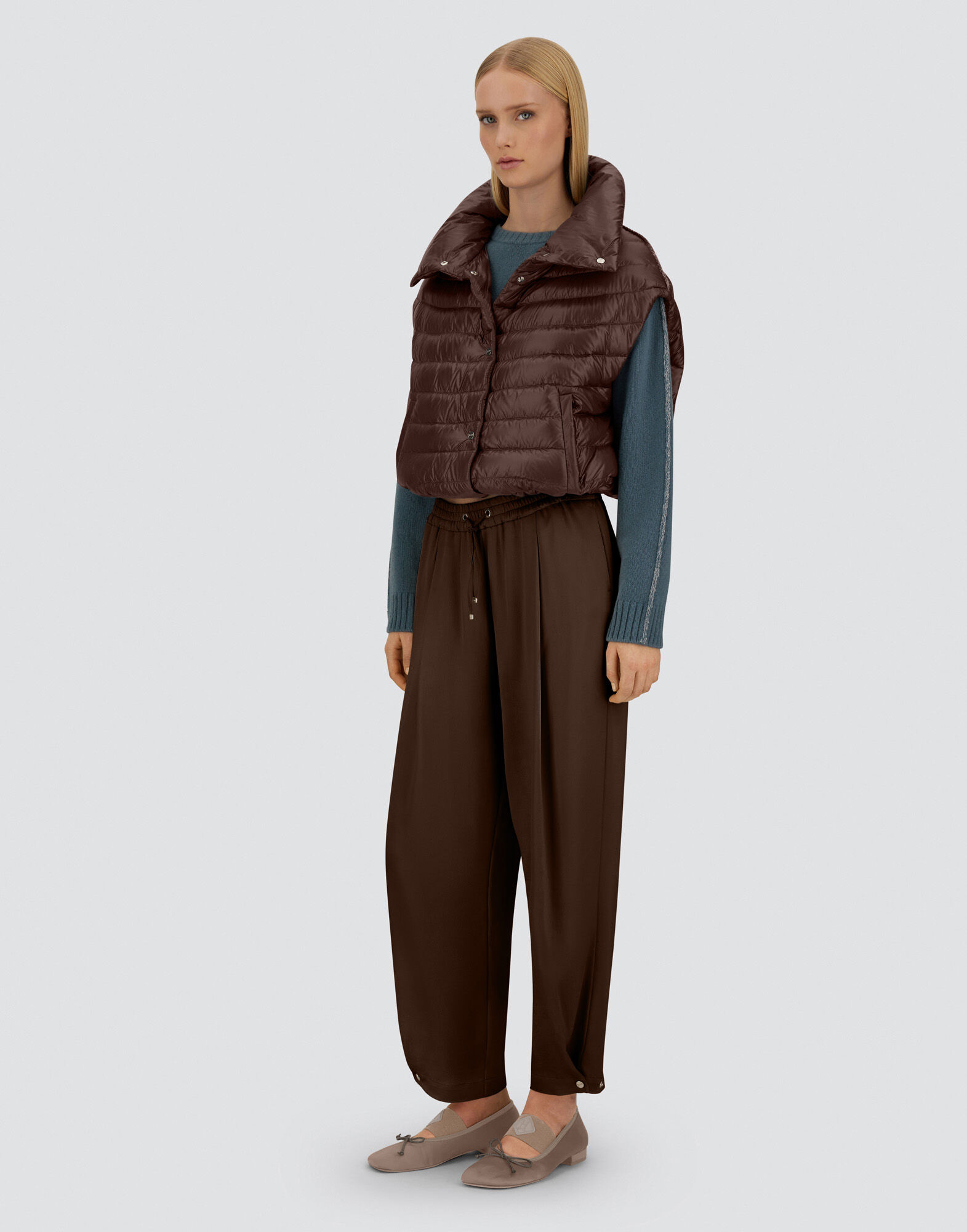 RESORT VEST IN NYLON ULTRALIGHT