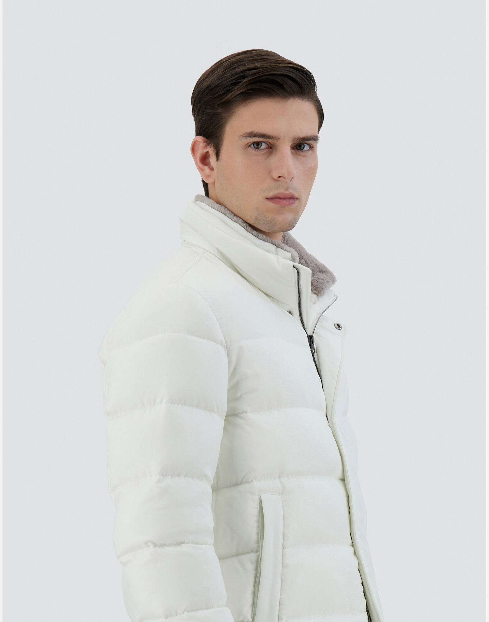 BOMBER JACKET IN ARENDELLE AND FAUX FUR