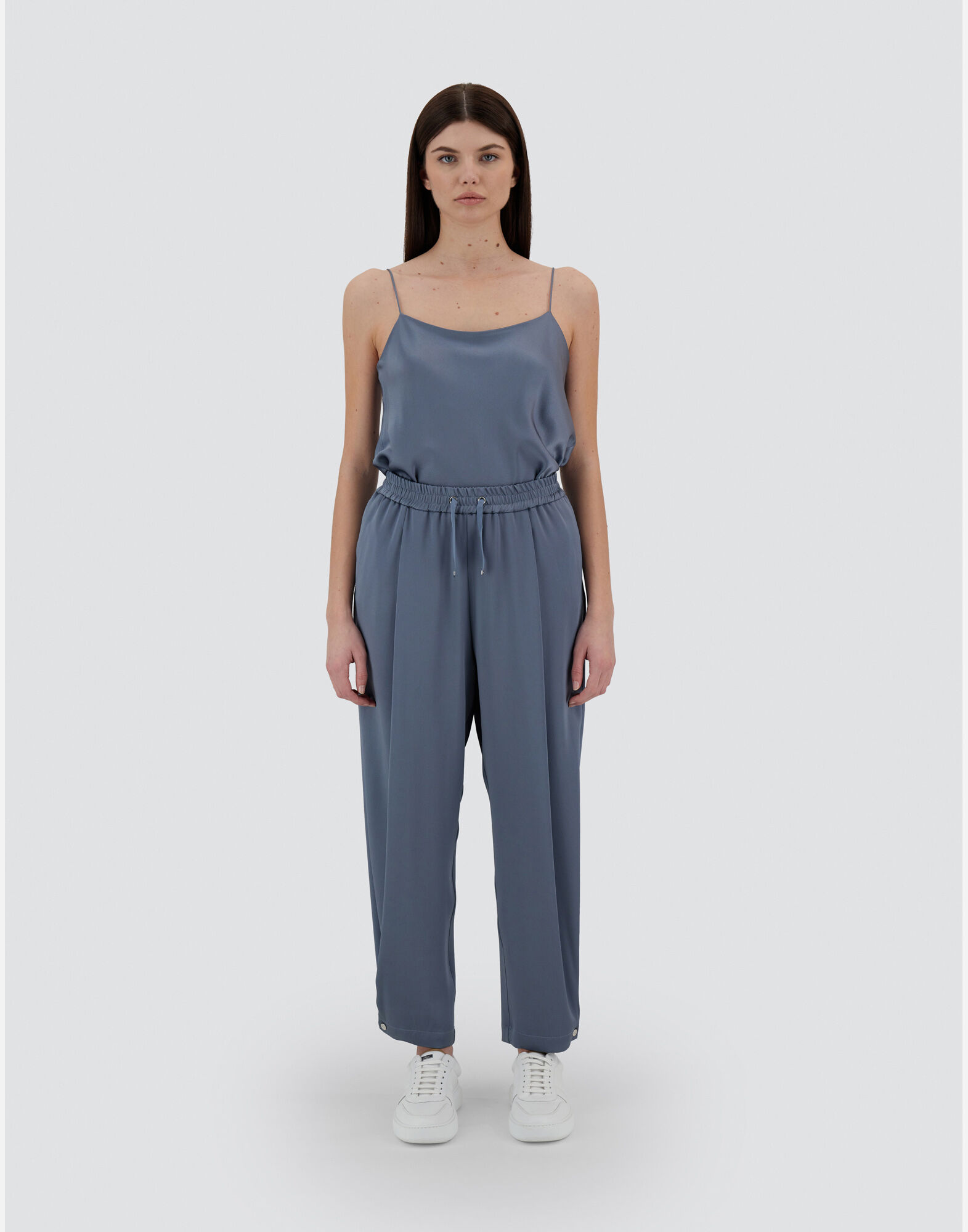 RESORT TROUSERS IN SATIN EFFECT