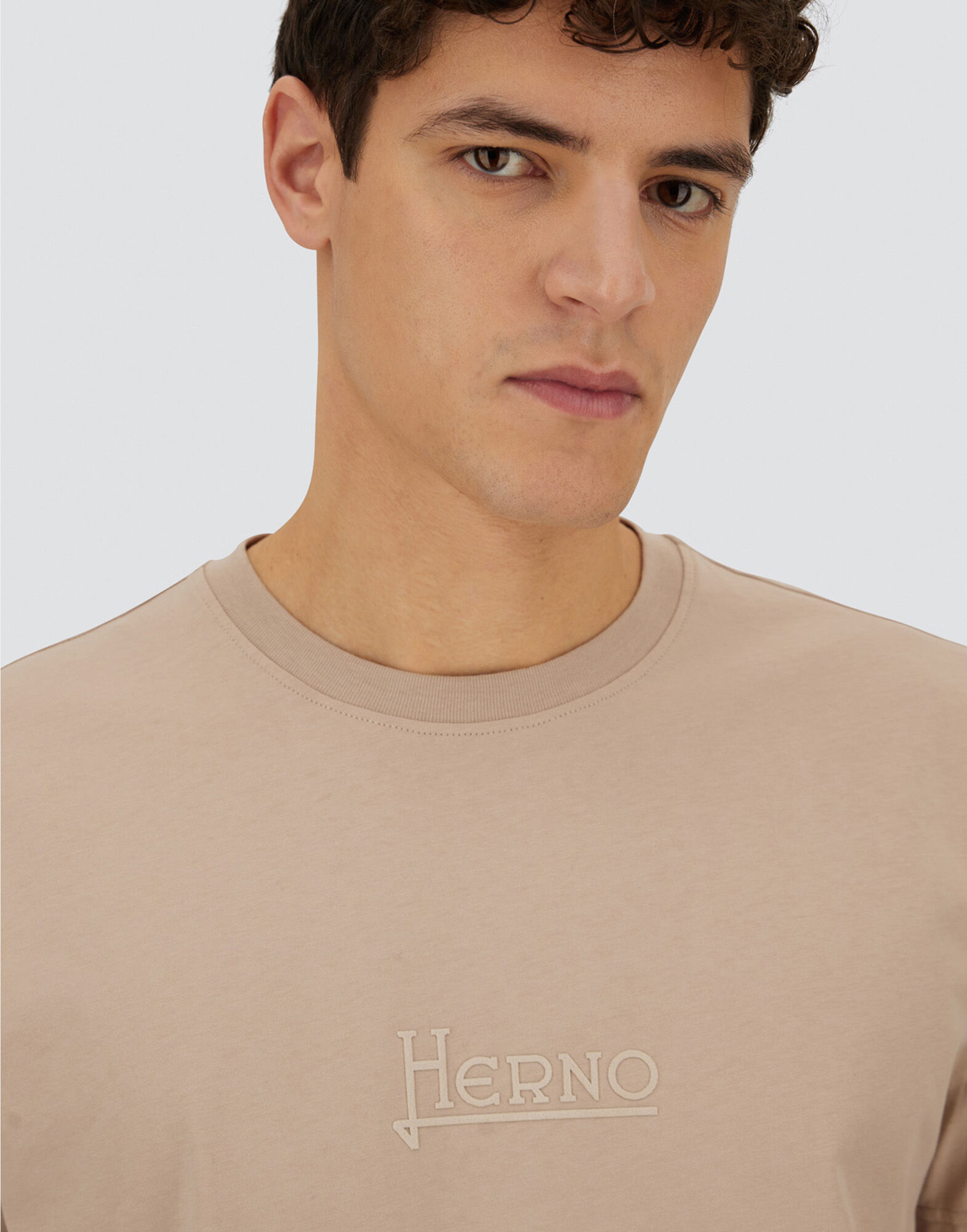 RESORT T-SHIRT IN PURE COTTON JERSEY