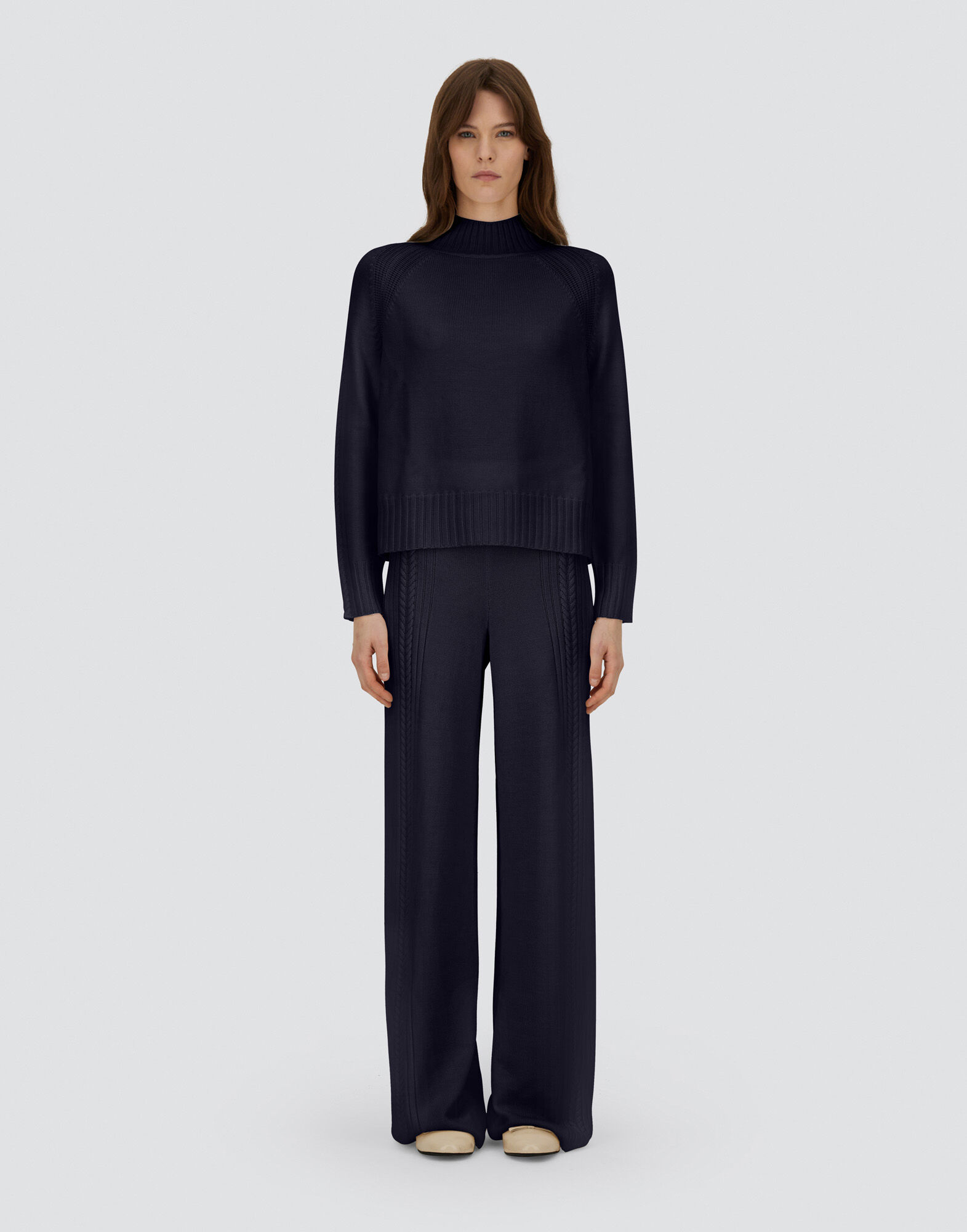 SWEATER IN RIBBED & BRAIDED MERINO WOOL